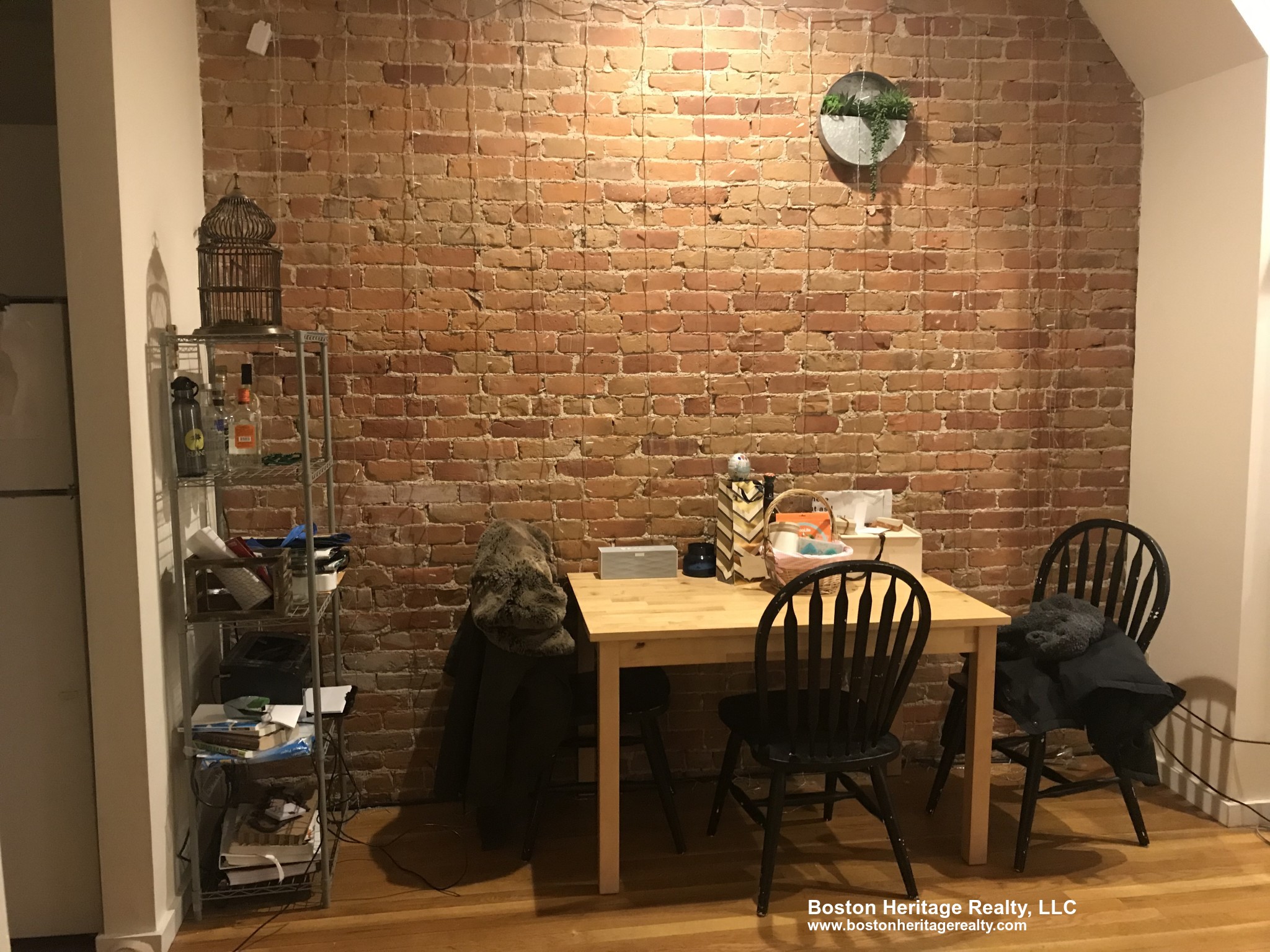 28 Symphony Rd, Fenway