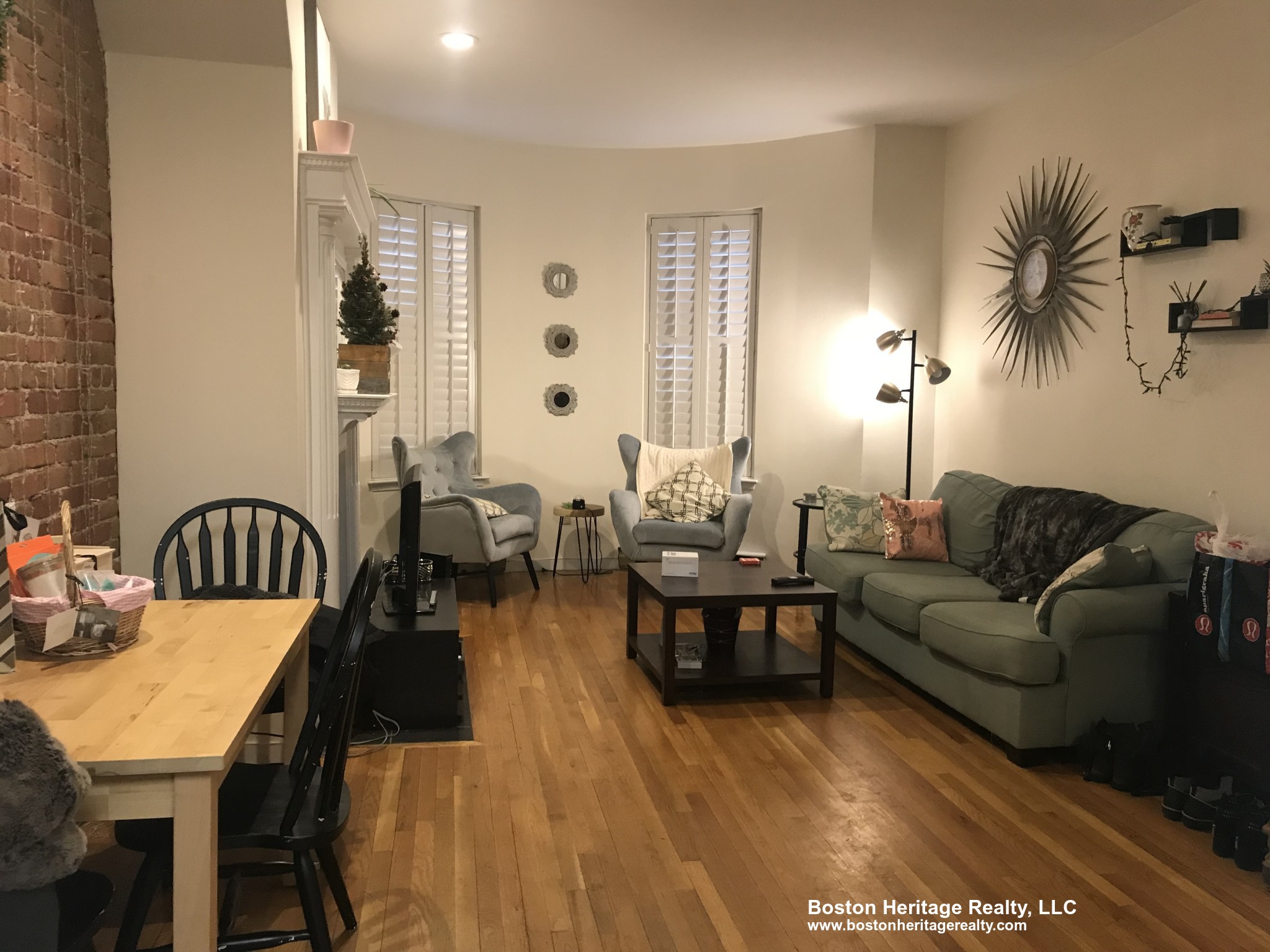 28 Symphony Rd, Fenway