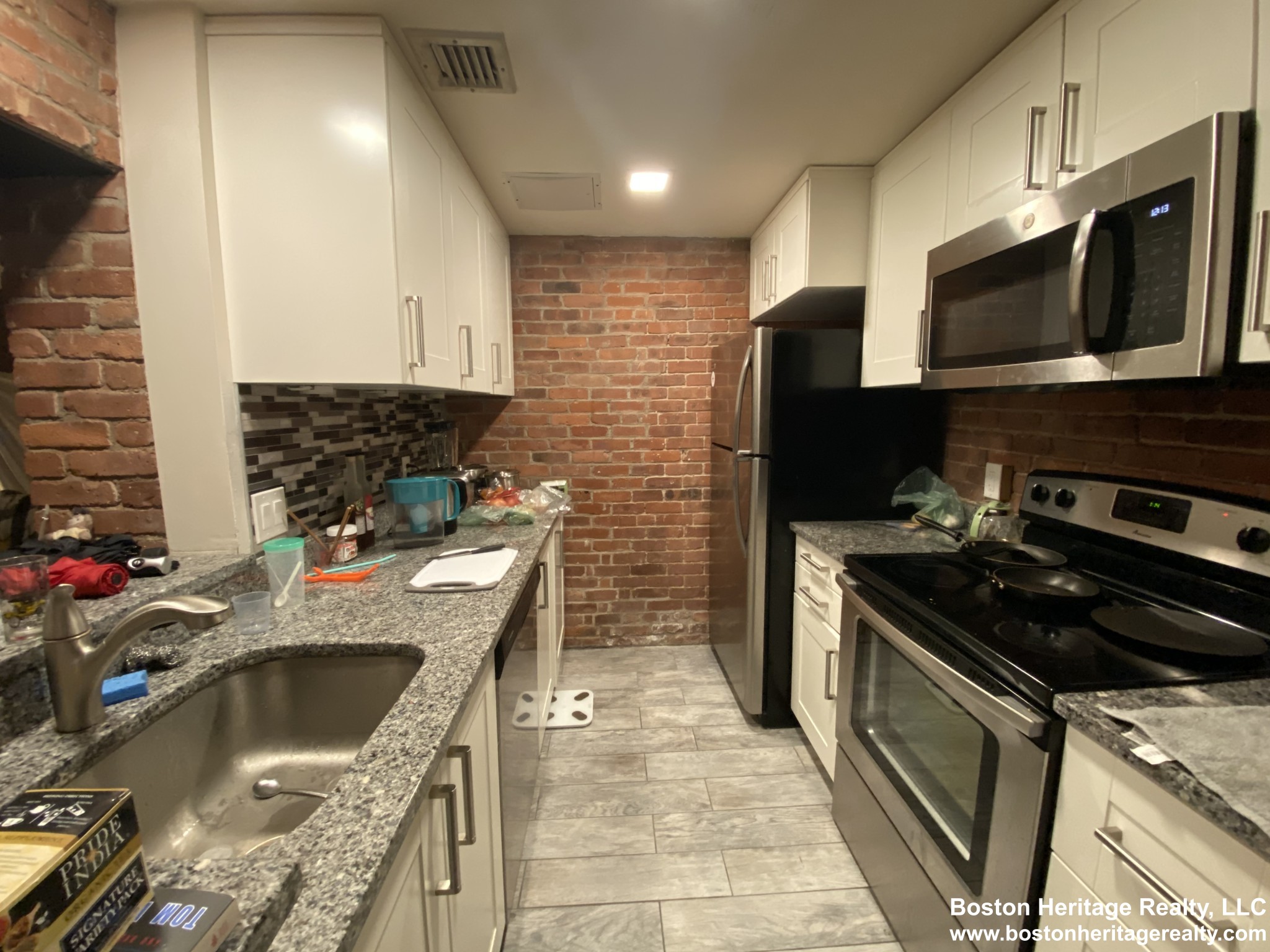 2 bed, 1 bath apartment for rent at 95 Gainsborough St Unit 5, Fenway — photo 3 of 11