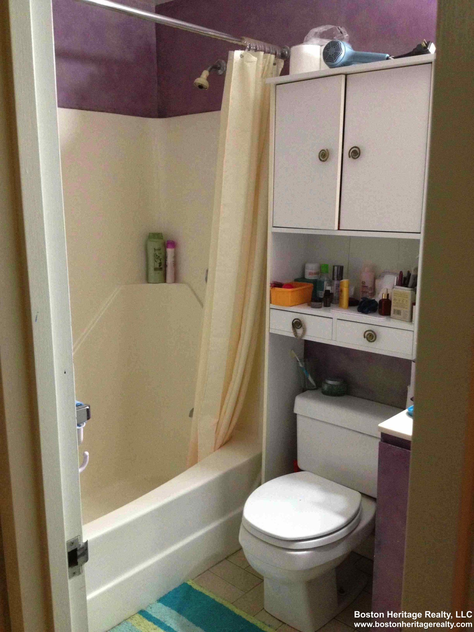 1 bed, 1 bath apartment for rent at 79 Gainsborough St Unit 302, Fenway — photo 3 of 5