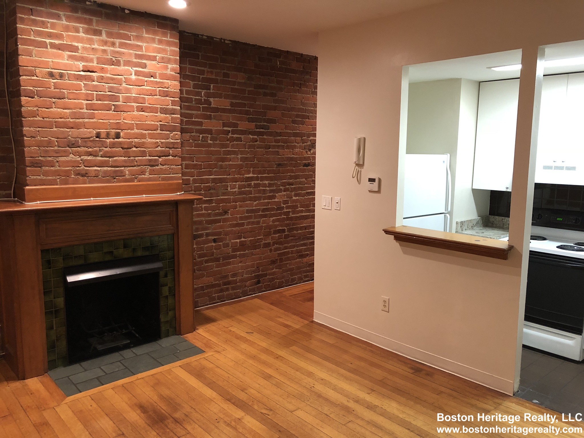 2 bed, 1 bath apartment for rent at 111 Gainsborough St Unit 106, Fenway — photo 1 of 3