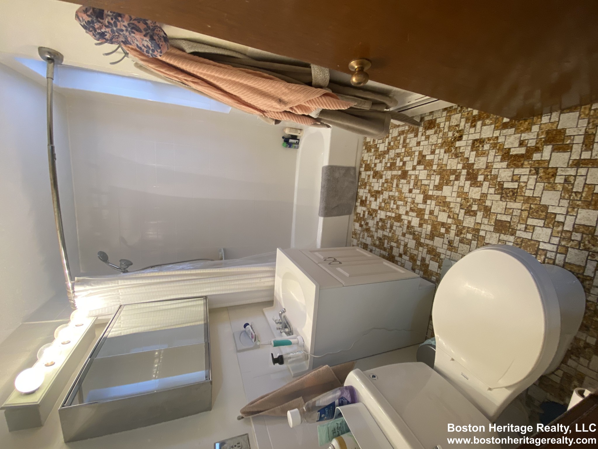 10 Westland Ave, Fenway