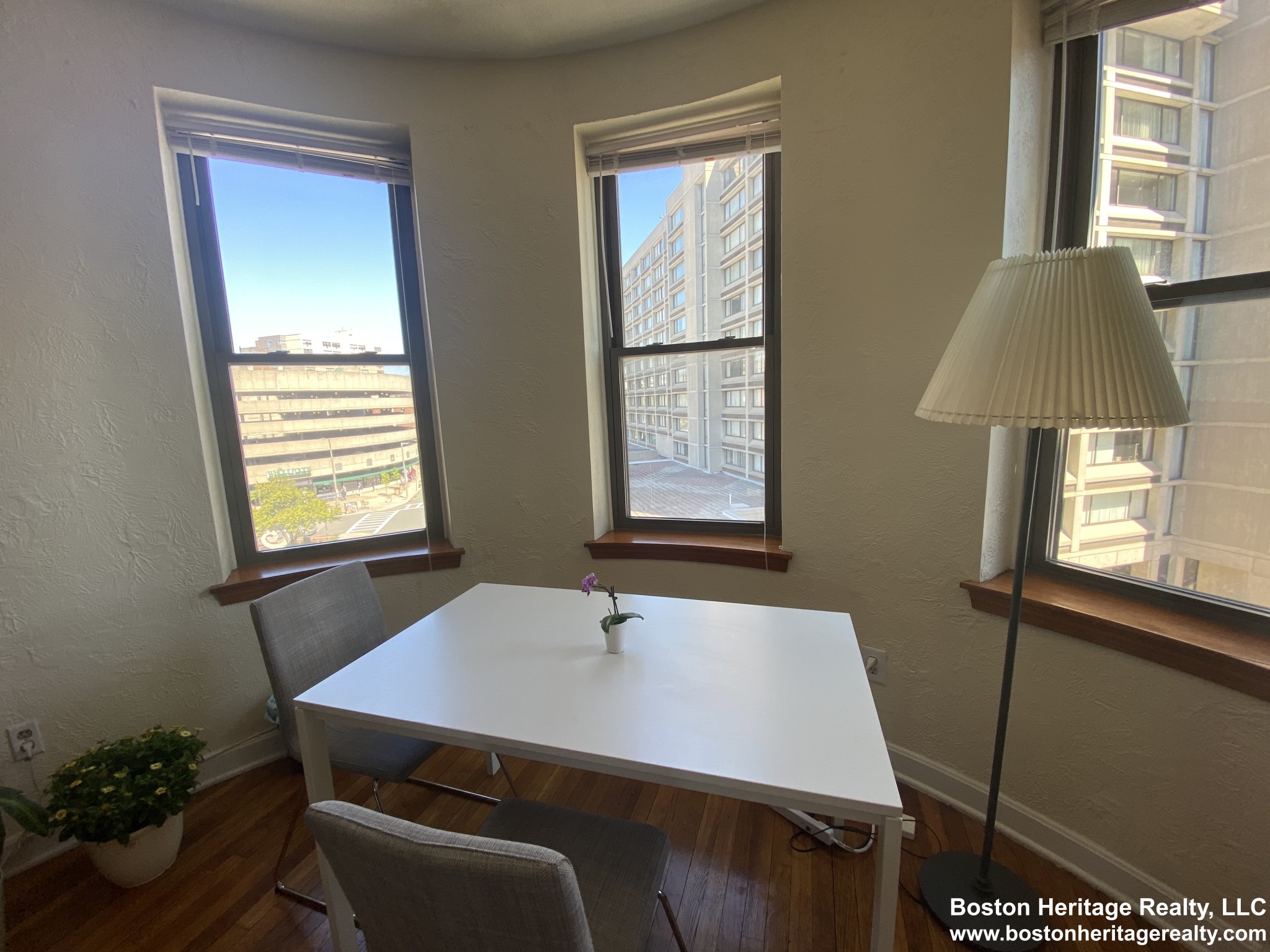 10 Westland Ave, Fenway