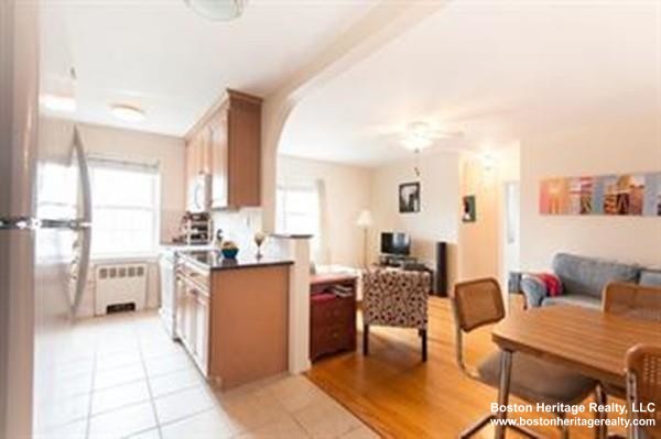 2 bed, 1 bath apartment for rent at 33 Lennon Ct Unit 16, South Boston