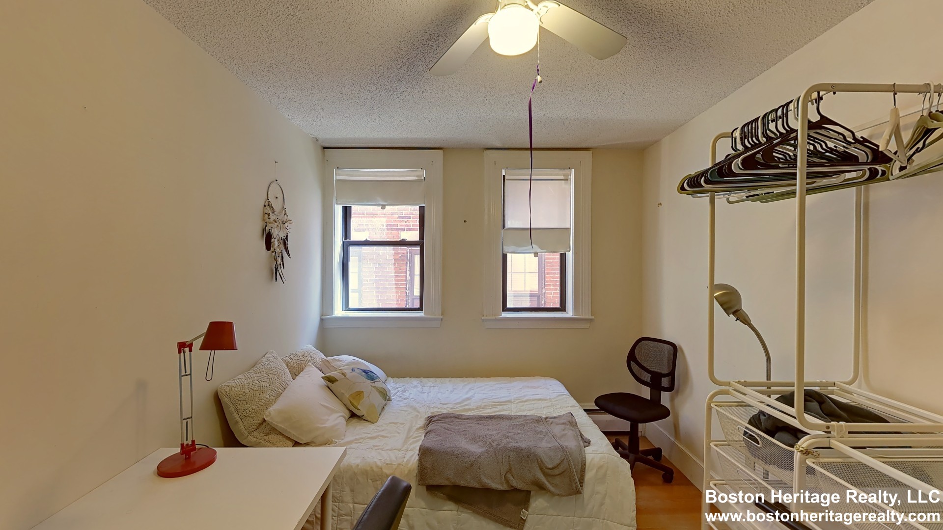 2 bed, 1 bath apartment for rent at 128 Hemenway St Unit 302, Fenway — photo 4 of 10