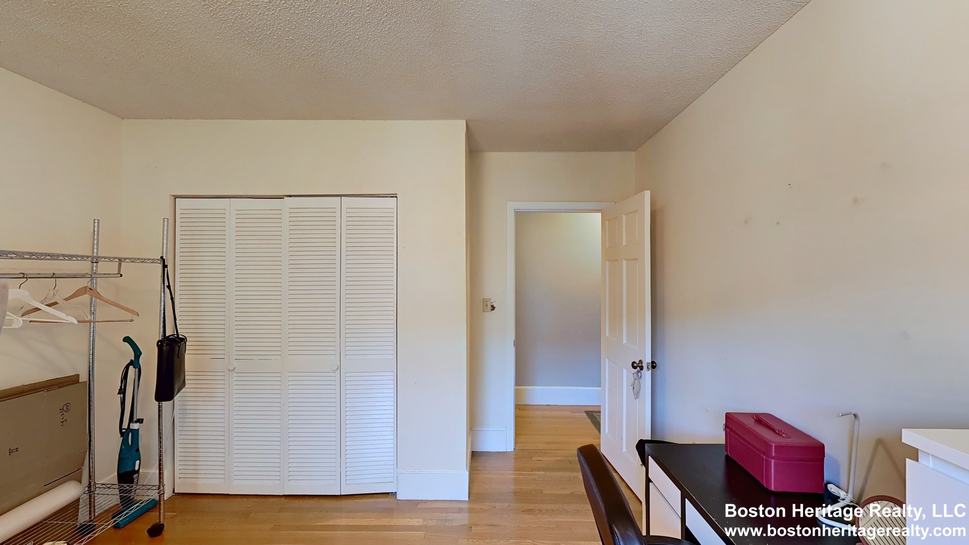 2 bed, 1 bath apartment for rent at 128 Hemenway St Unit 302, Fenway — photo 8 of 10