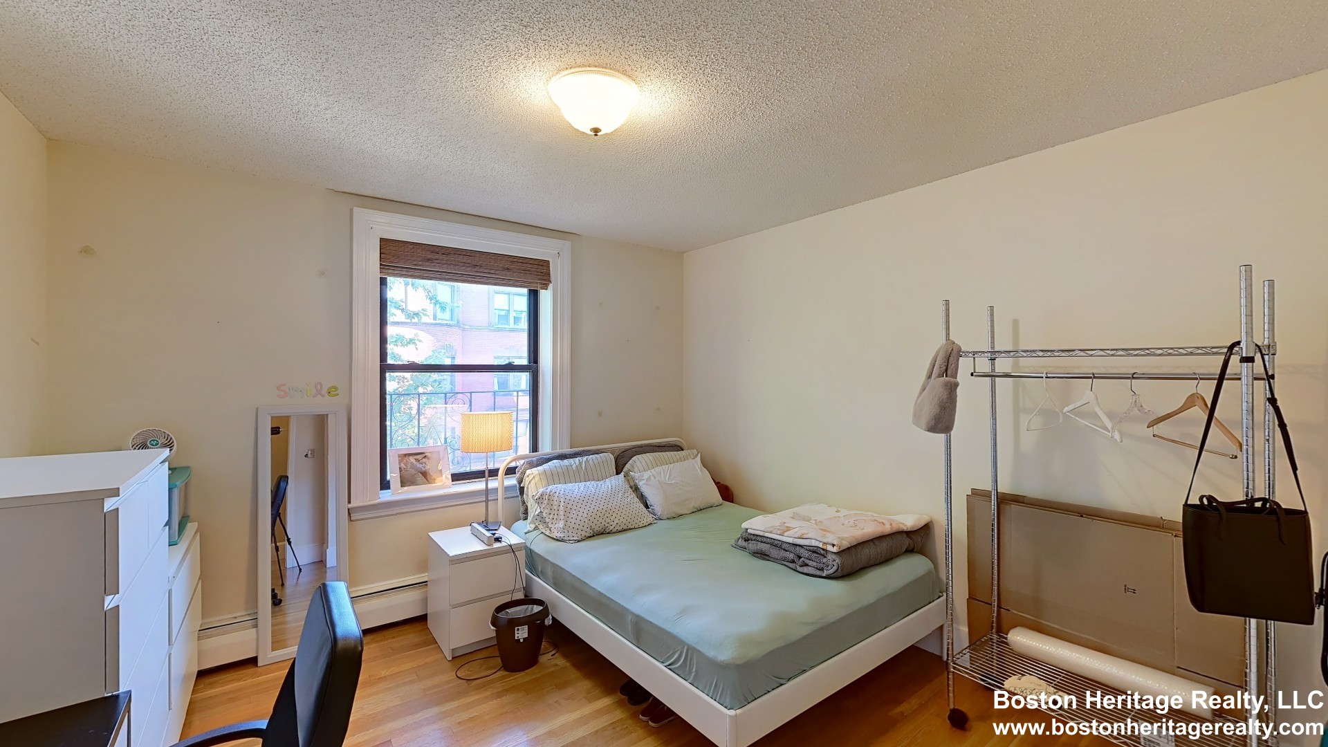 2 bed, 1 bath apartment for rent at 128 Hemenway St Unit 302, Fenway — photo 6 of 10
