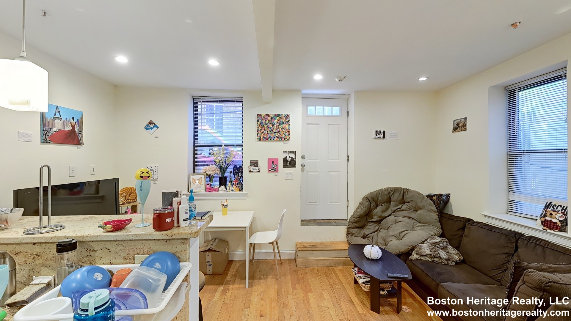 3 Beds, 1.5 Baths apartment in Boston, Back Bay for $4,300