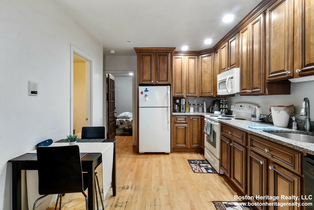 1 bed, 1 bath apartment for rent at 399 Massachusetts Ave Unit 1, South End — photo 1 of 6
