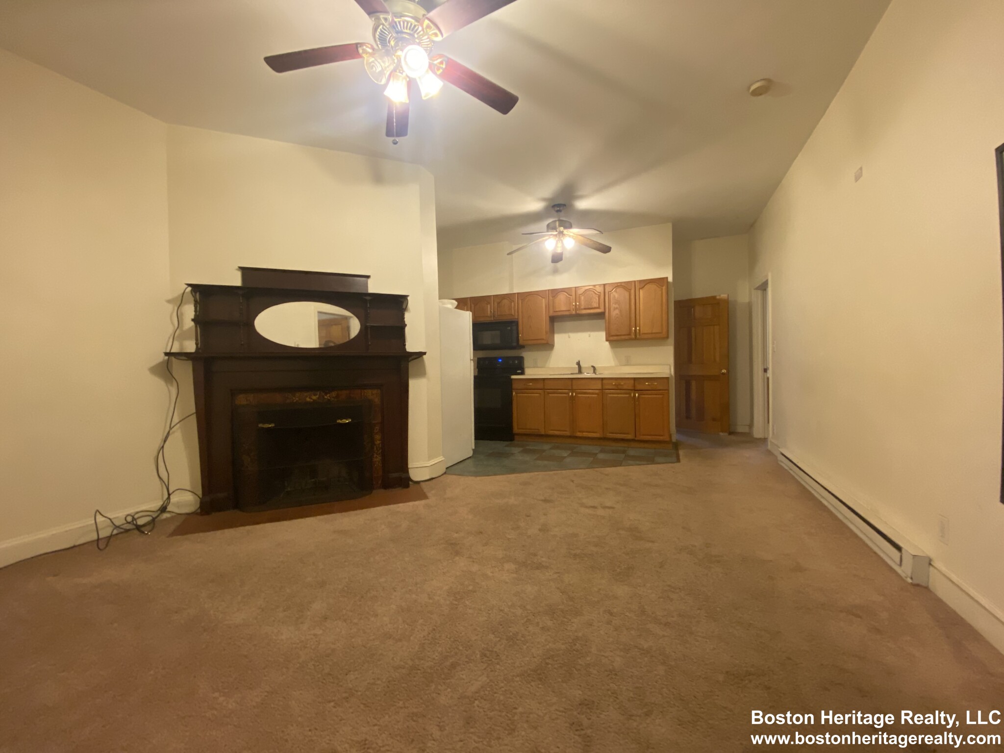2 Beds, 1 Bath apartment in Boston, Fenway for $2,900