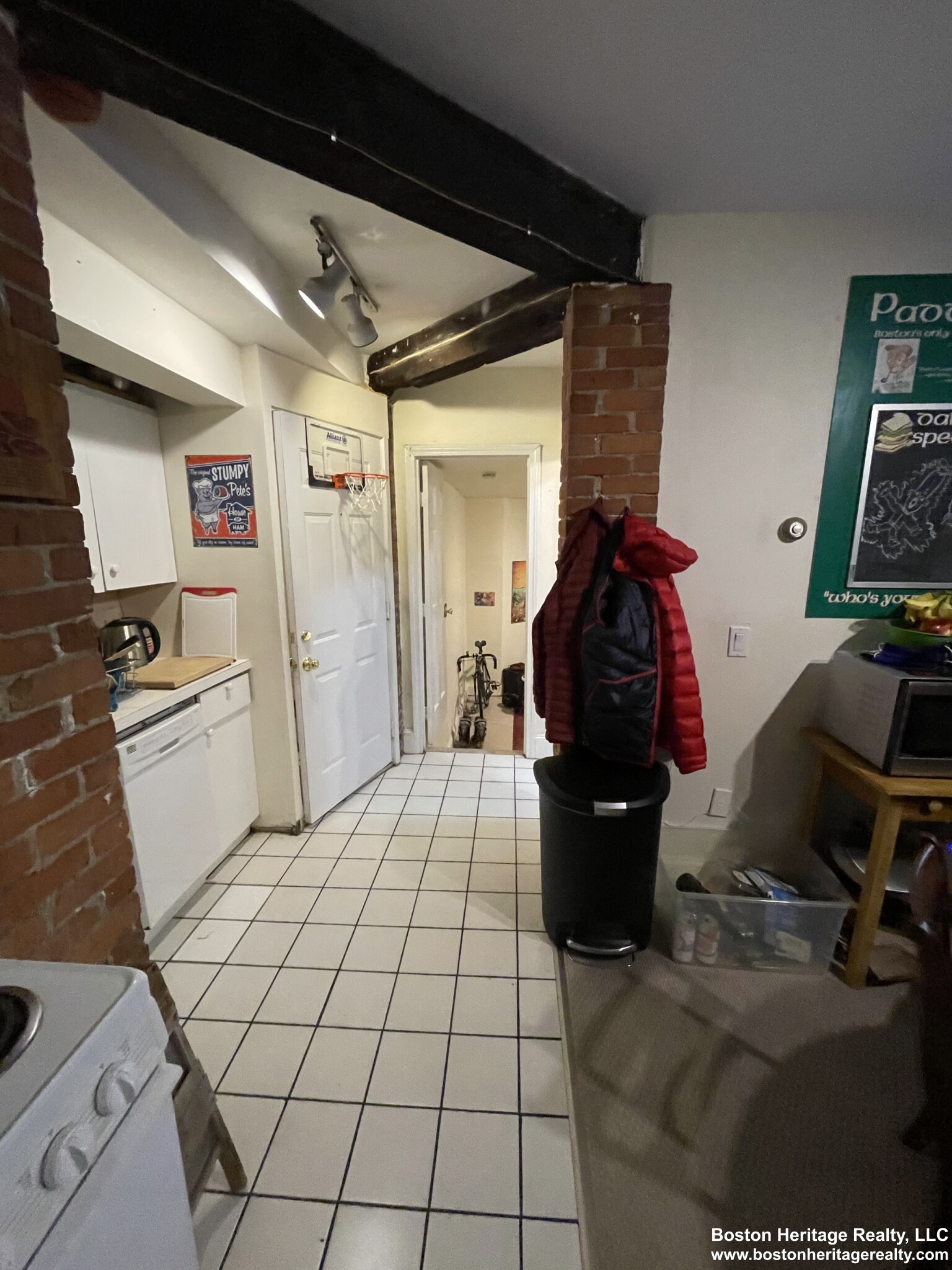 2 bed, 1 bath apartment for rent at 46 Saint Stephen St Unit 1, Fenway — photo 3 of 11