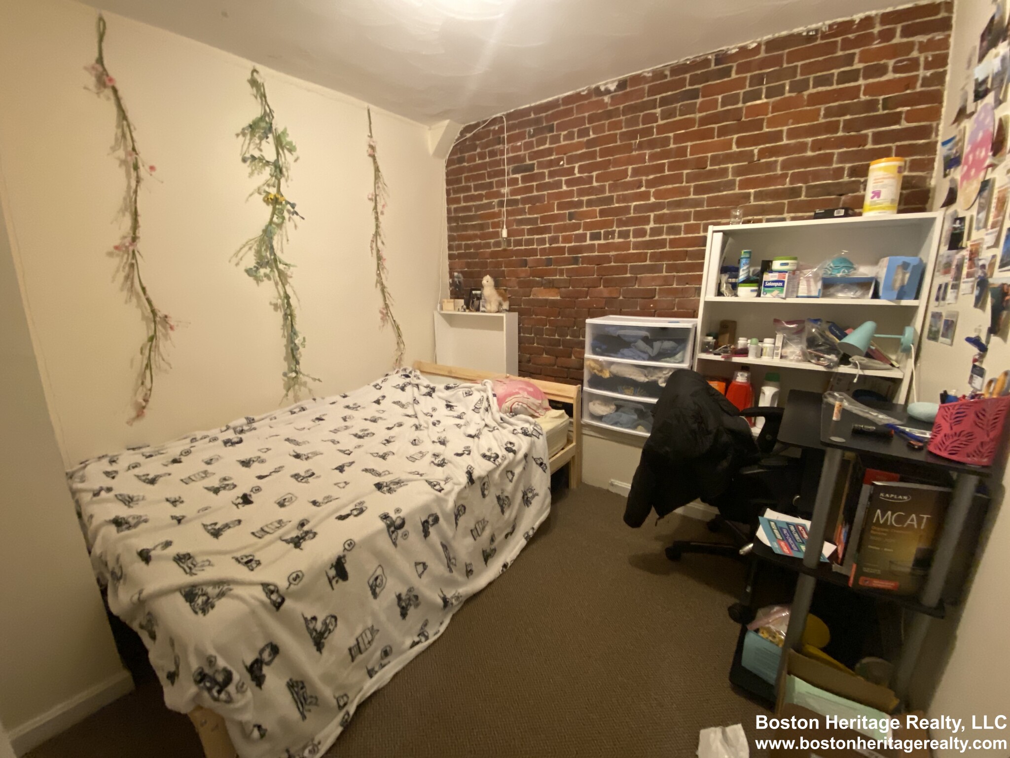 24 Symphony Rd, Fenway