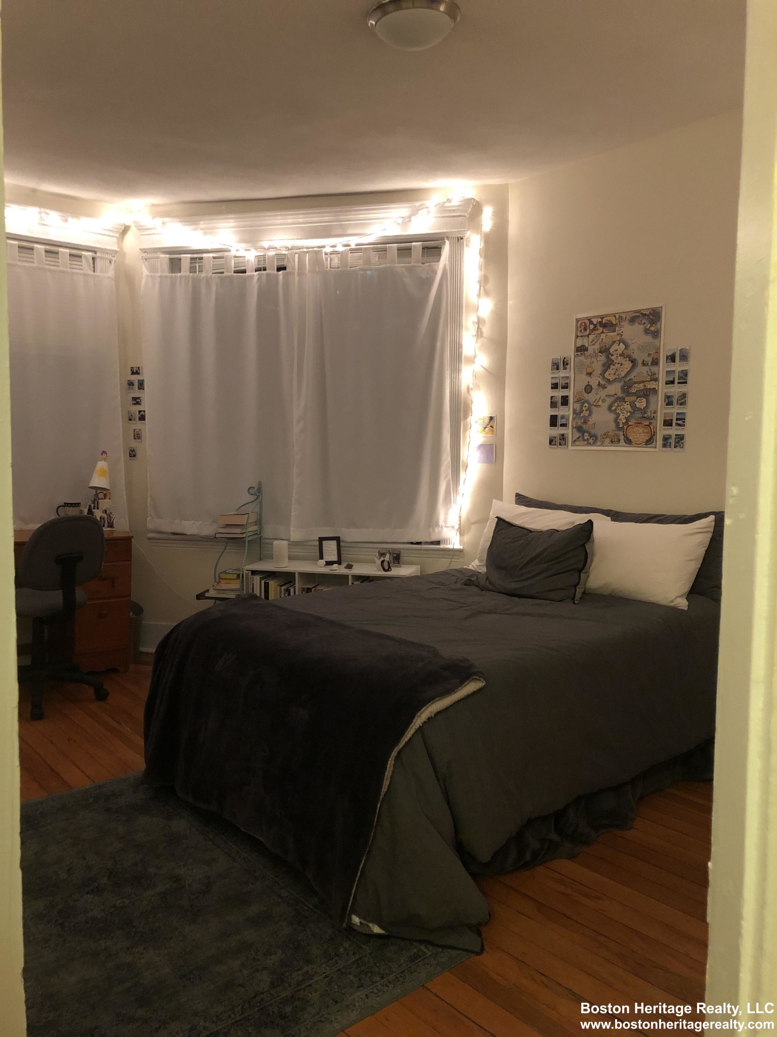 54 Burbank St, Fenway