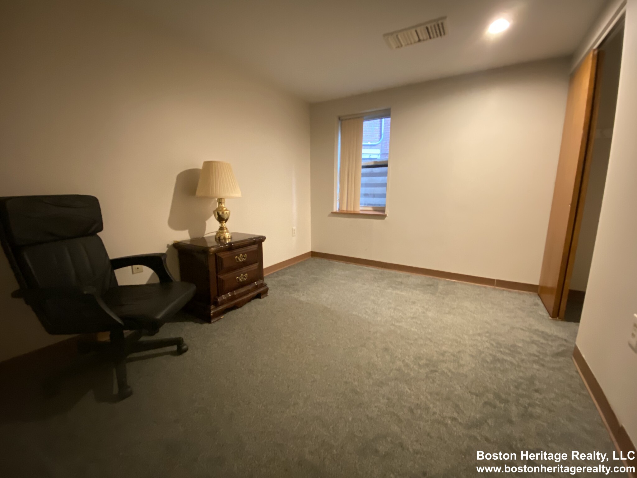 2 bed, 1 bath apartment for rent at 103 Gainsborough St Unit 6, Fenway — photo 10 of 11