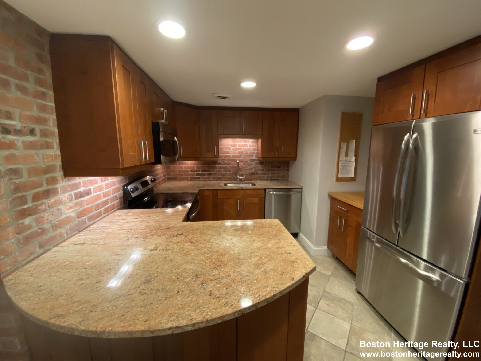 2 bed, 1 bath apartment for rent at 103 Gainsborough St Unit 6, Fenway