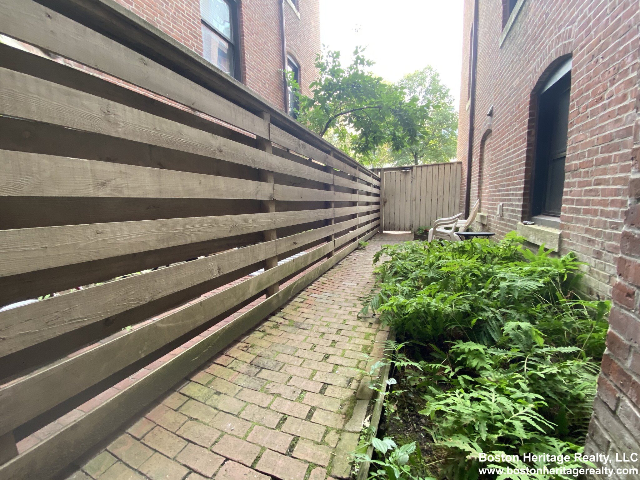 2 bed, 1 bath apartment for rent at 103 Gainsborough St Unit 6, Fenway — photo 9 of 11