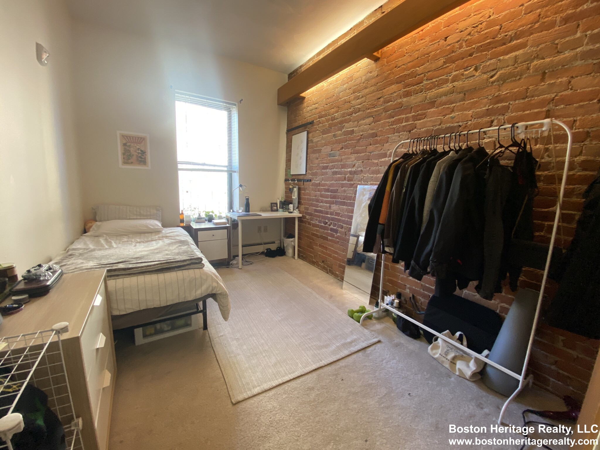 2 bed, 1 bath apartment for rent at 14 Westland Ave Unit 4, Fenway — photo 4 of 8