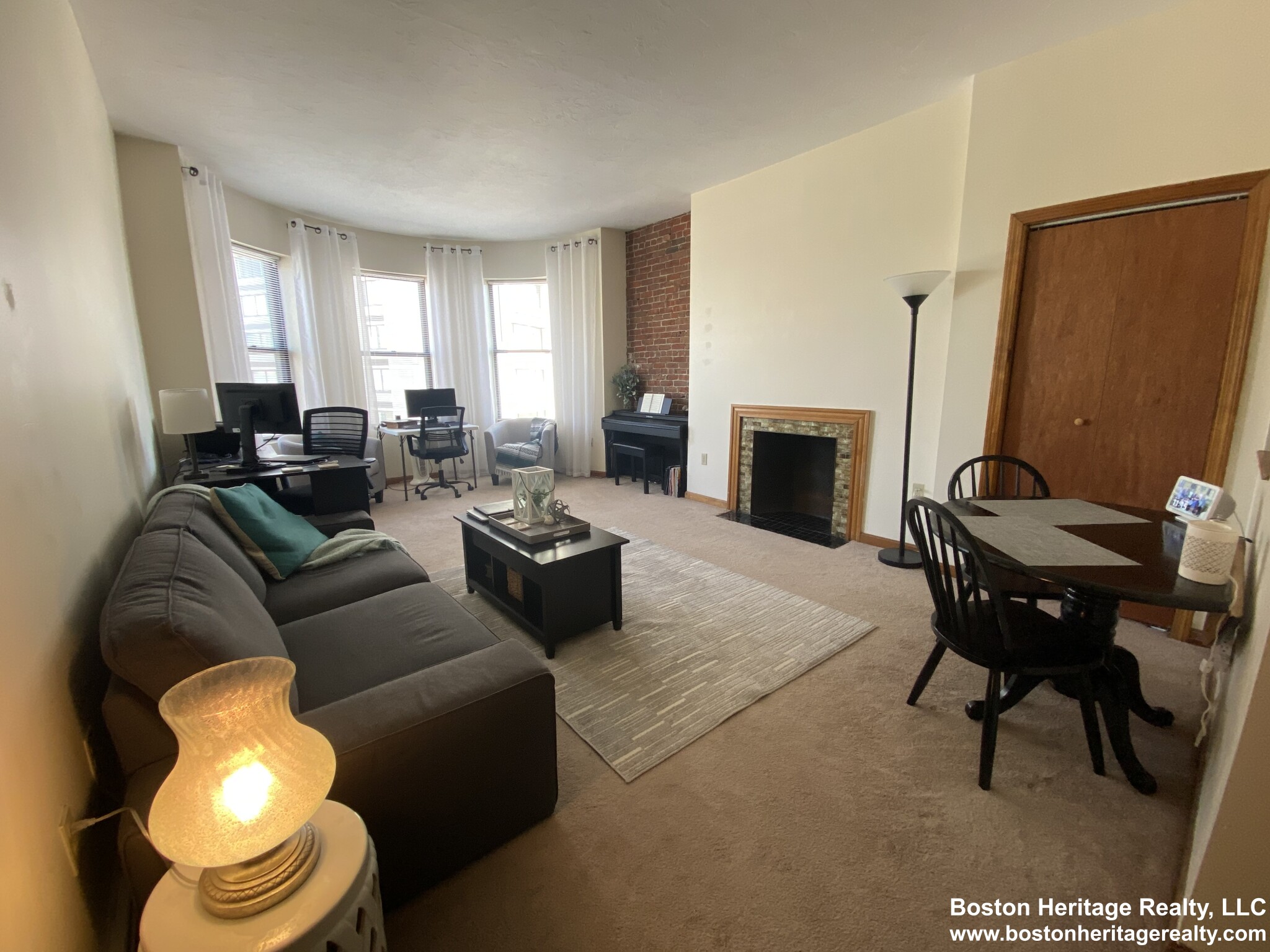 1 bed, 1 bath apartment for rent at 12 Westland Ave Unit 4, Fenway — photo 1 of 5