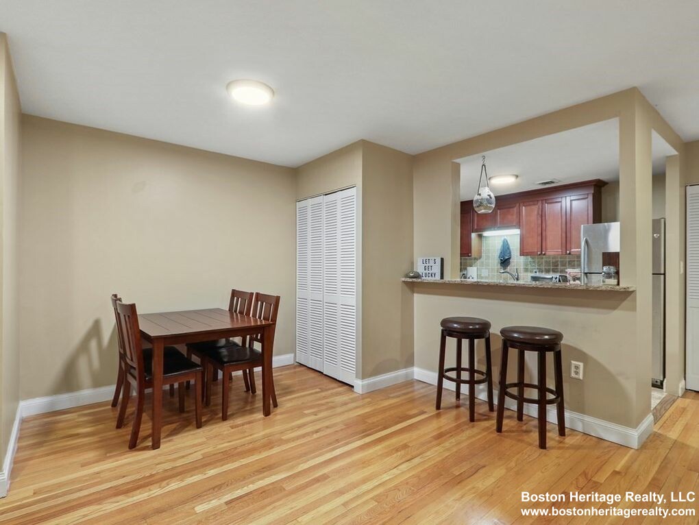 2 bed, 1 bath apartment for rent at 79 Gainsborough St Unit 205, Fenway — photo 3 of 10