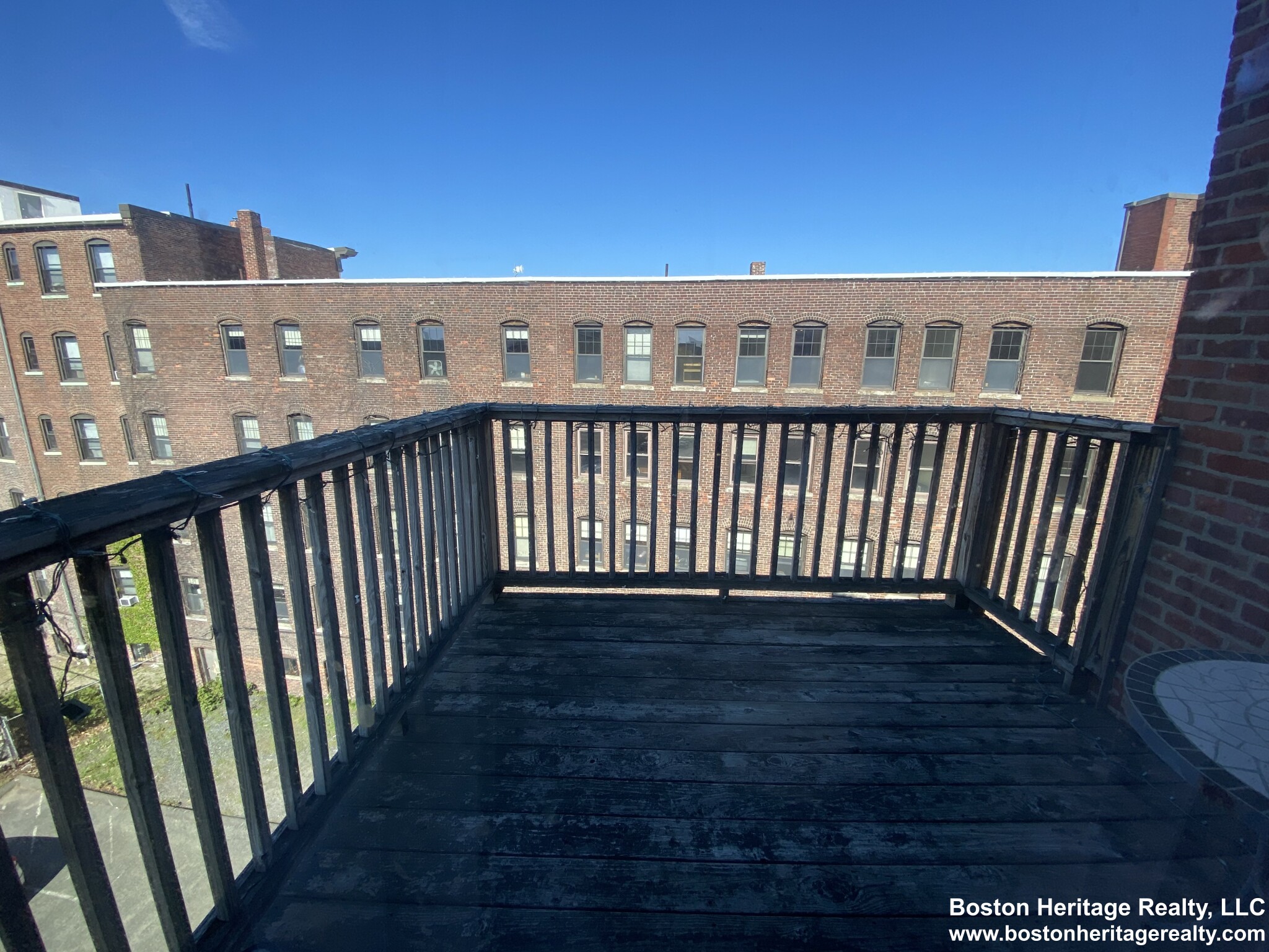 2 bed, 1 bath apartment for rent at 108 Gainsborough St Unit 405, Fenway — photo 5 of 9