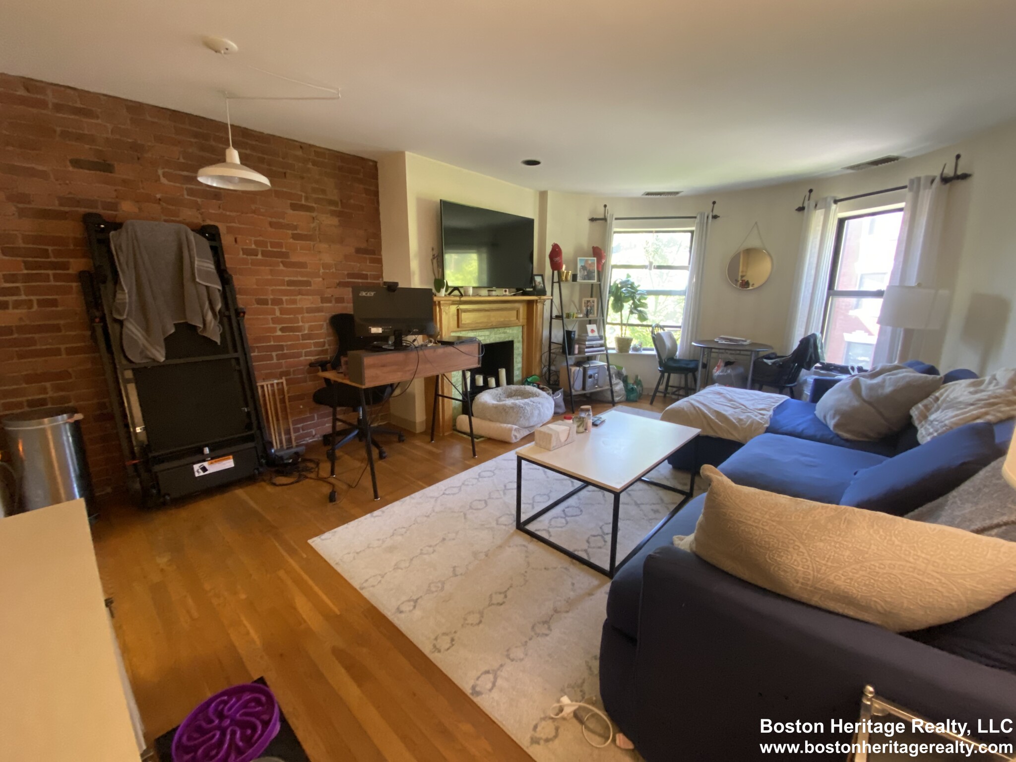 103 Gainsborough St, Fenway