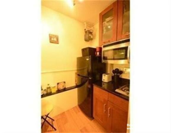 8 Garrison St, Back Bay