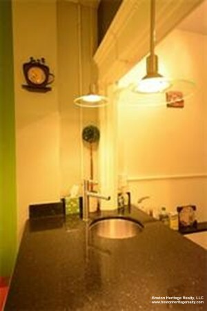 8 Garrison St, Back Bay