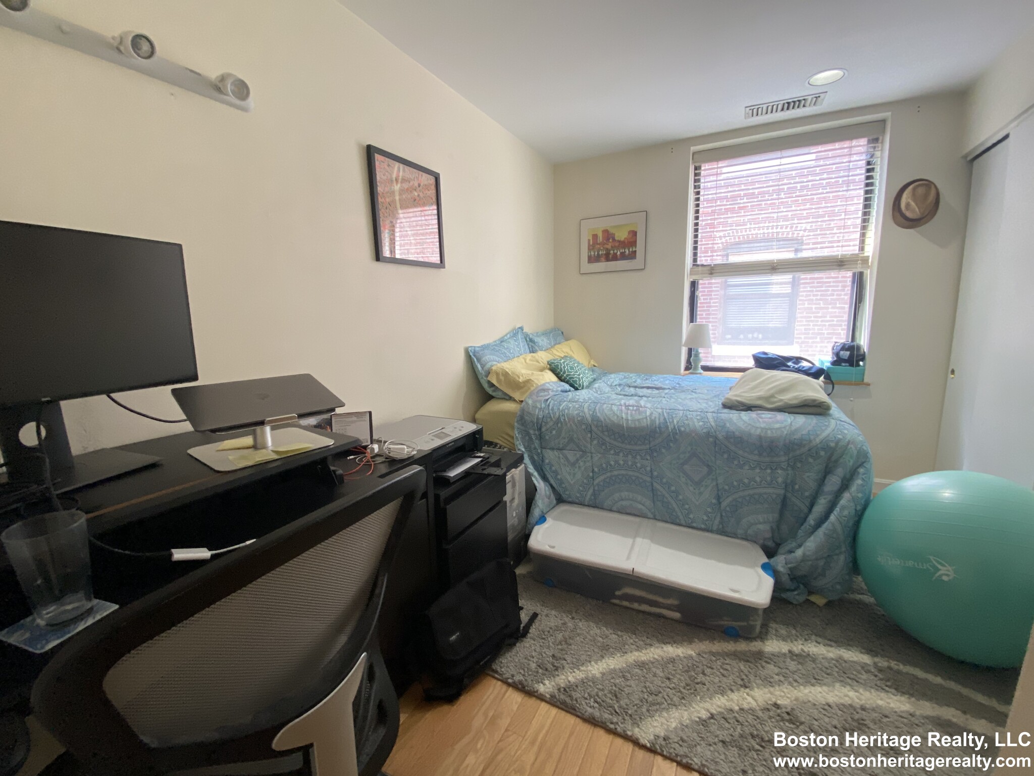 2 bed, 1 bath apartment for rent at 95 Gainsborough St Unit 306, Fenway — photo 7 of 9