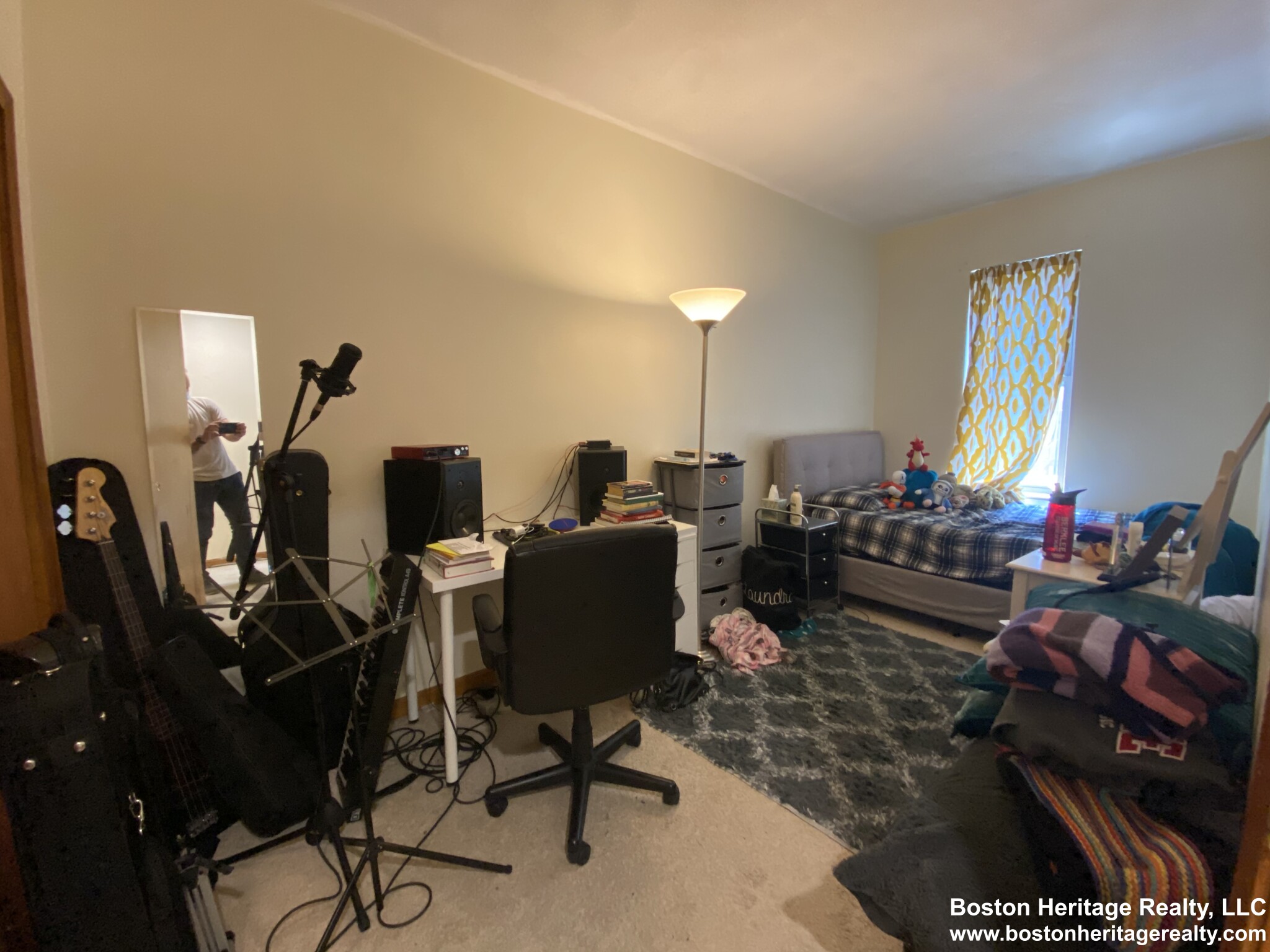 52 Gainsborough St, Fenway