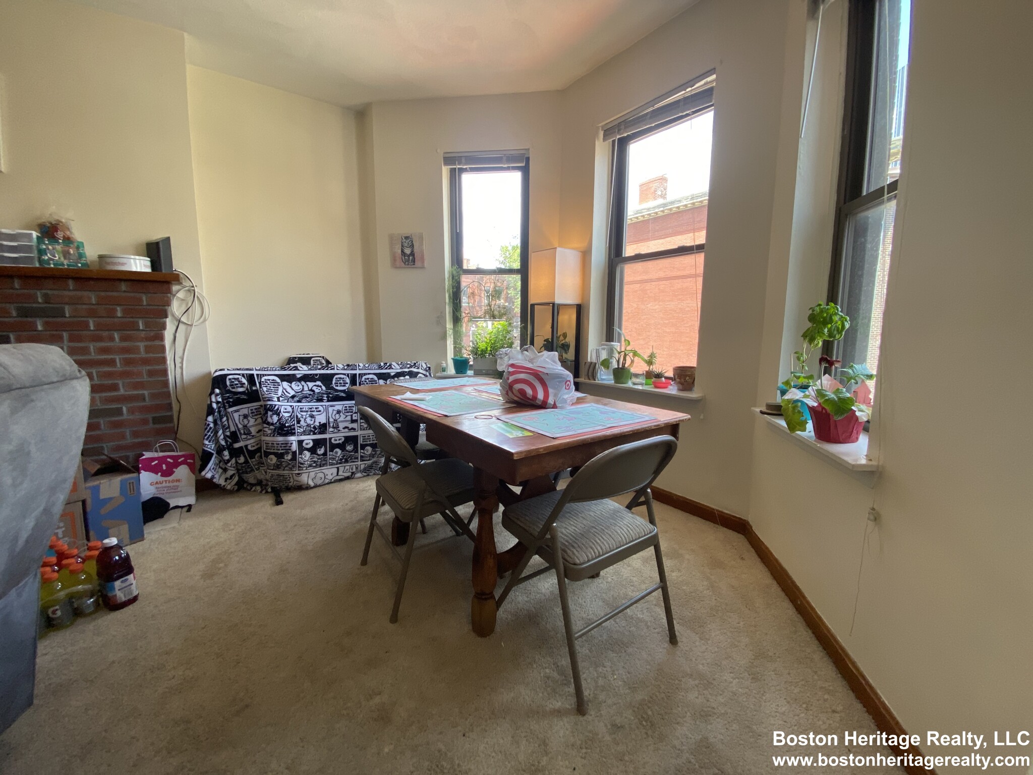 52 Gainsborough St, Fenway