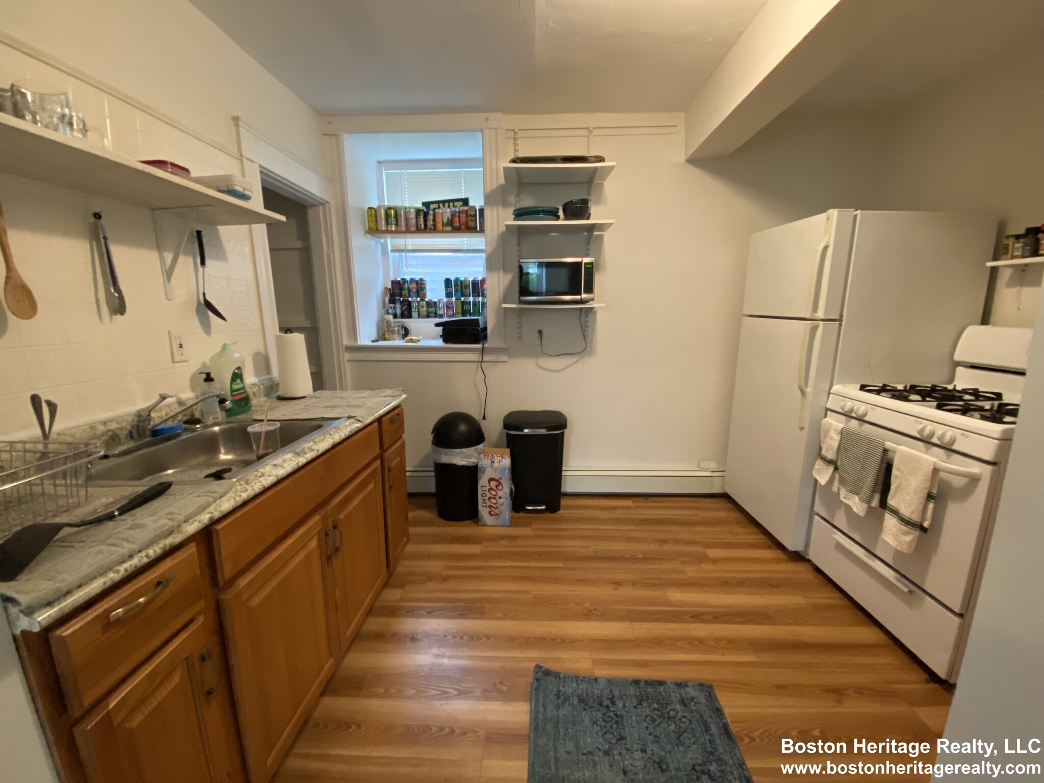 1 bed, 1 bath apartment for rent at 2 Pama Gardens Unit B, Brighton — photo 4 of 6