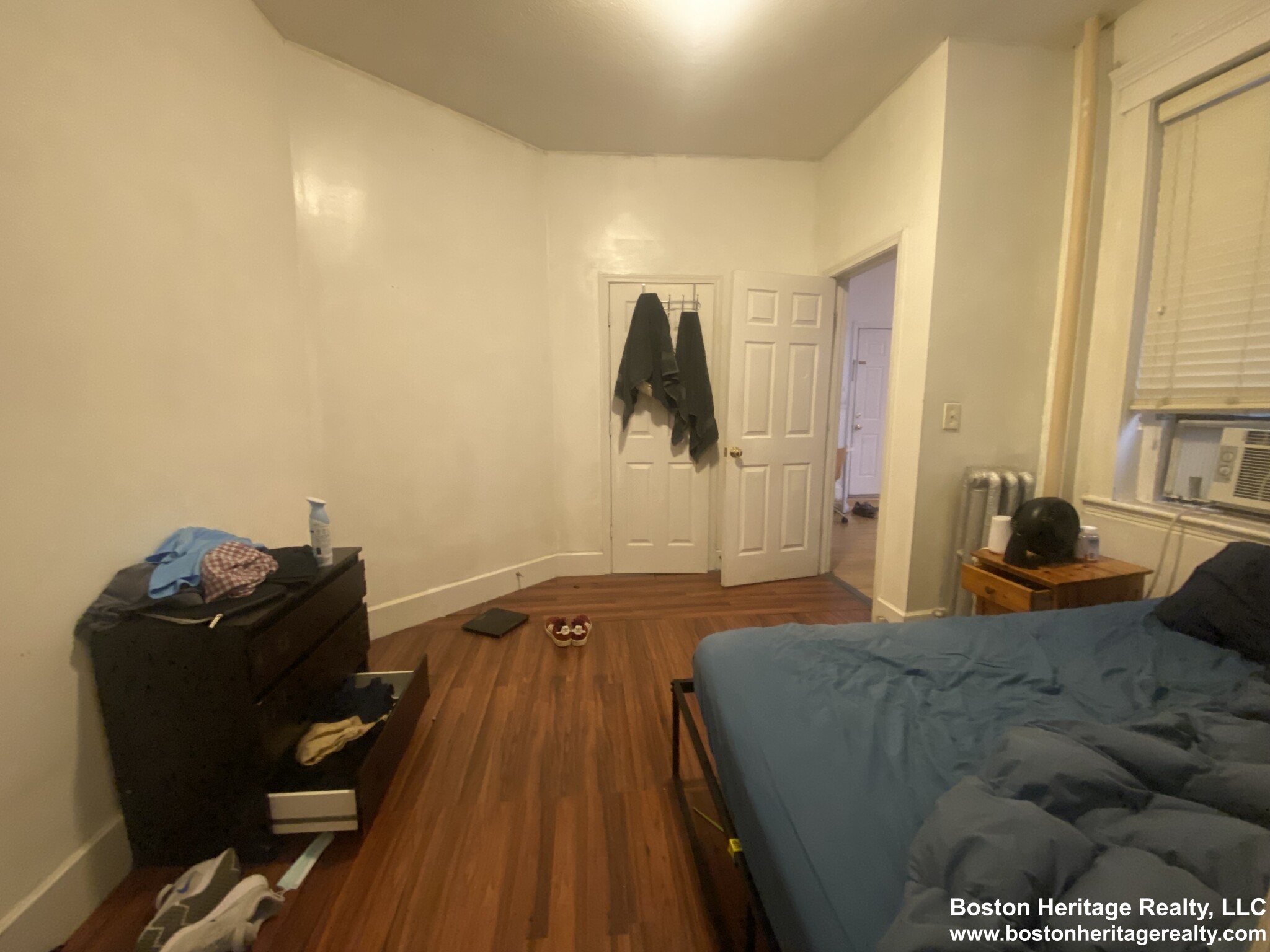 54 Burbank St, Fenway