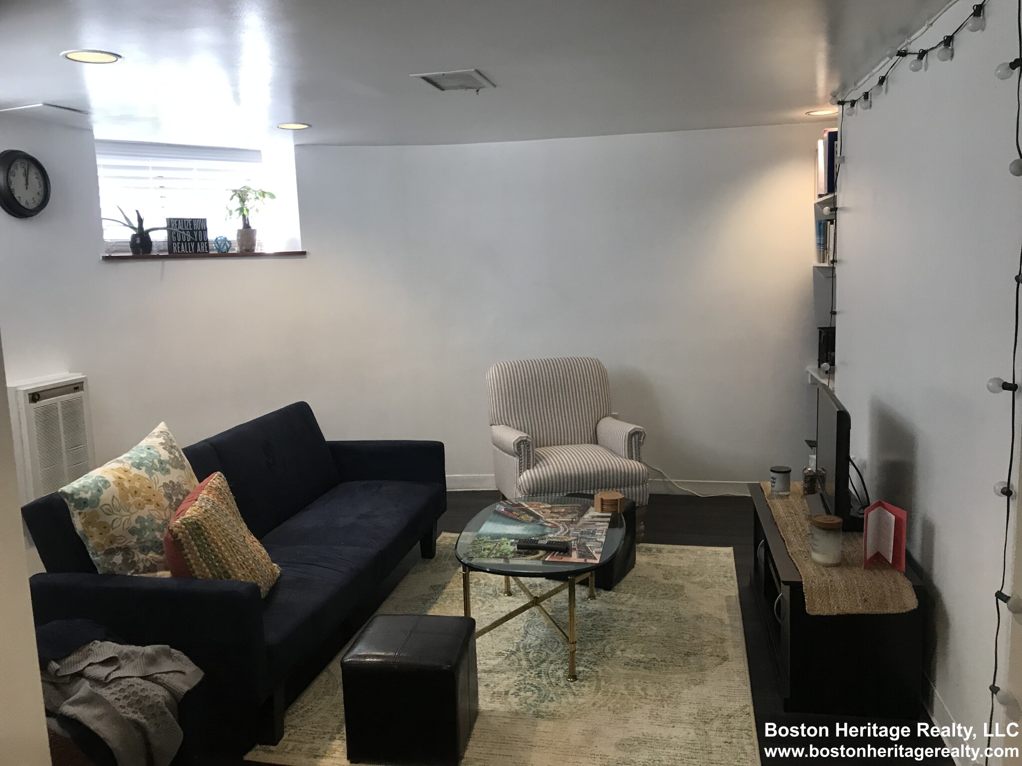 2 bed, 1 bath apartment for rent at 111 Gainsborough St Unit 1, Fenway — photo 1 of 6