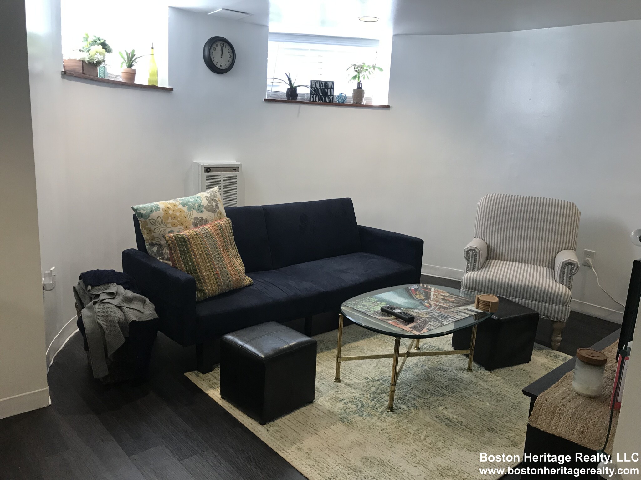 2 bed, 1 bath apartment for rent at 111 Gainsborough St Unit 1, Fenway — photo 2 of 6