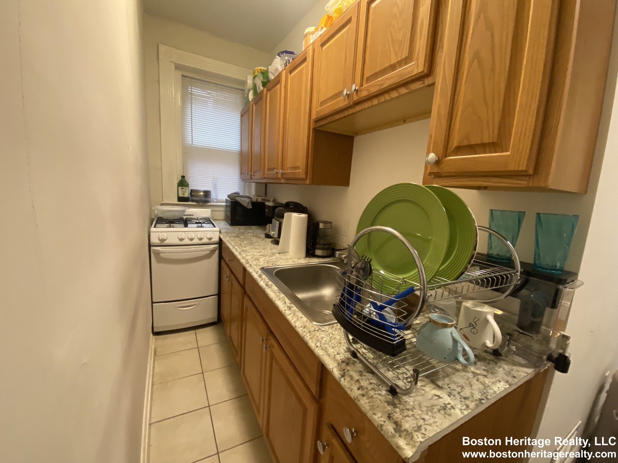 1 bed, 1 bath apartment for rent at 327 Huntington Ave Unit 28, Fenway — photo 4 of 5