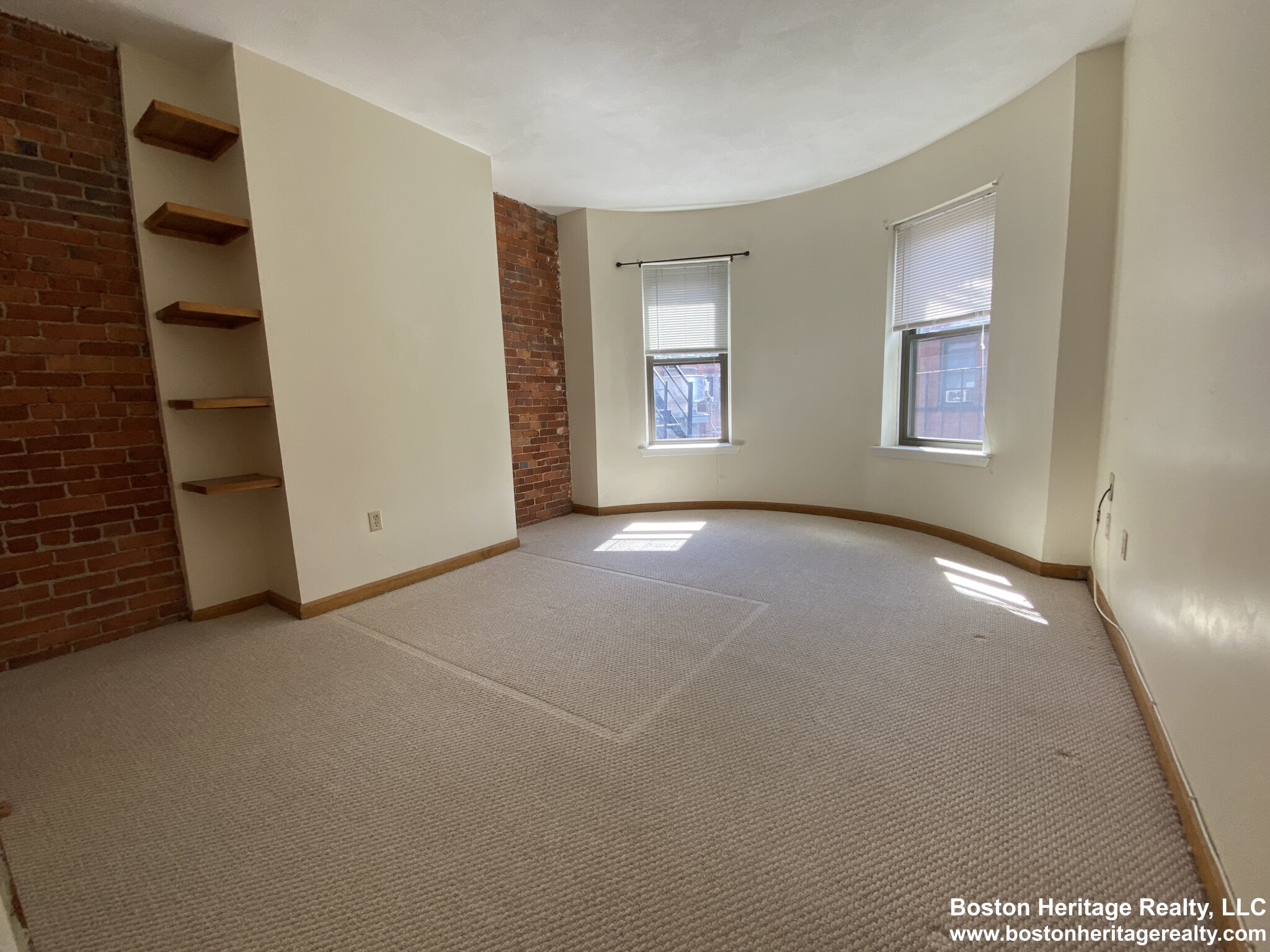 2 Beds, 1 Bath apartment in Boston, Fenway for $3,200