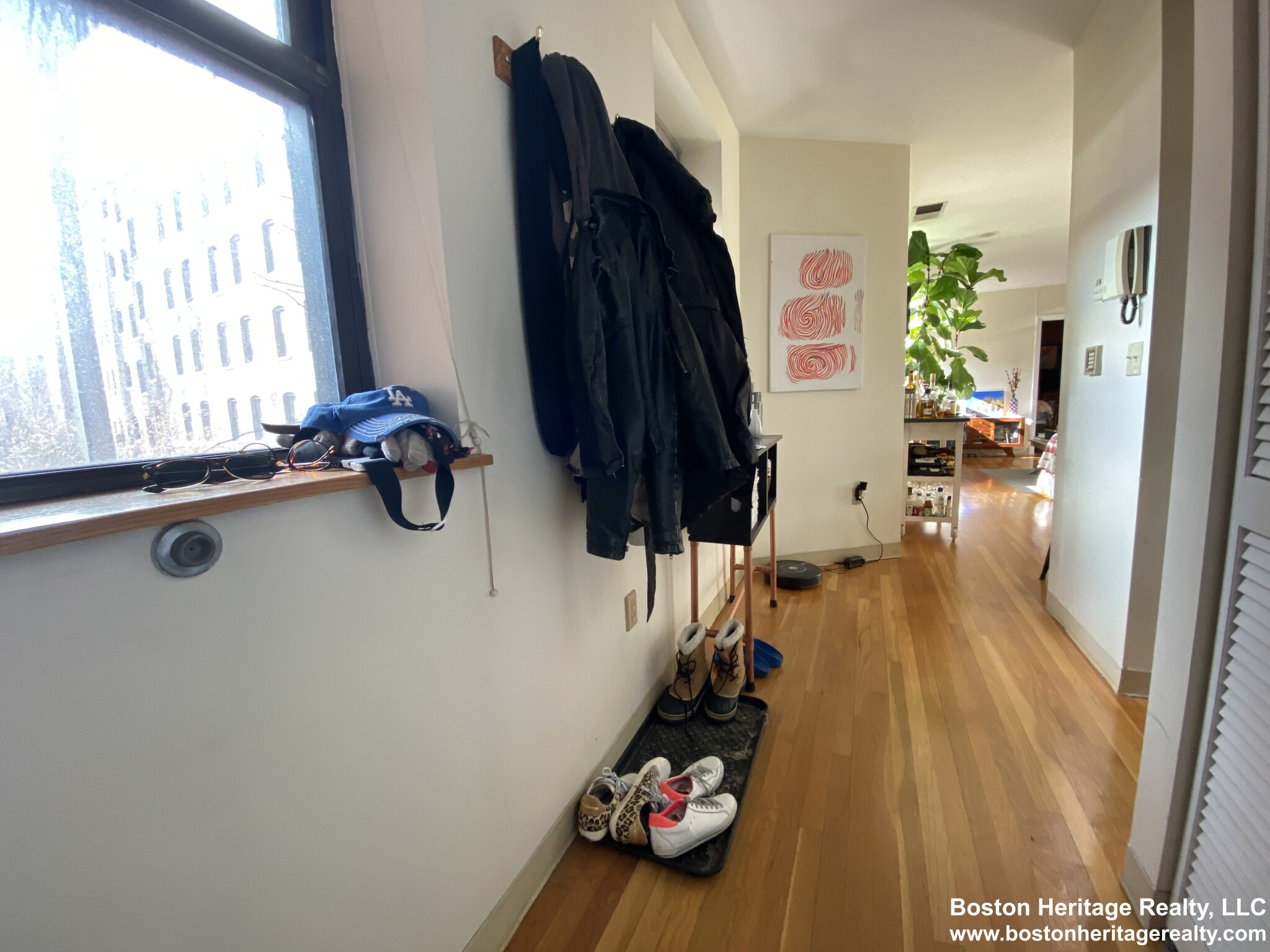 2 bed, 1 bath apartment for rent at 108 Gainsborough St Unit 106, Fenway — photo 4 of 10