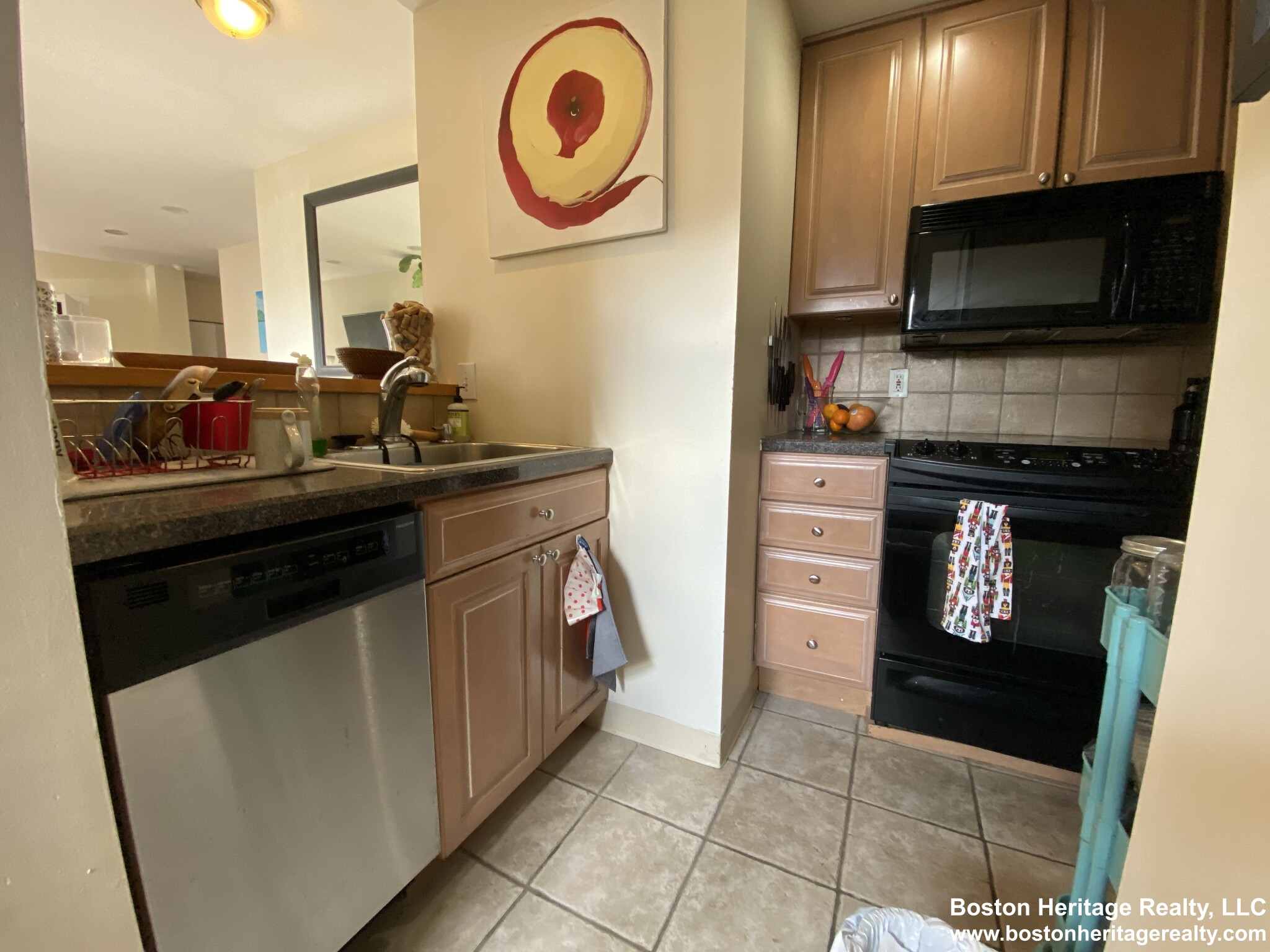 2 bed, 1 bath apartment for rent at 108 Gainsborough St Unit 106, Fenway — photo 5 of 10