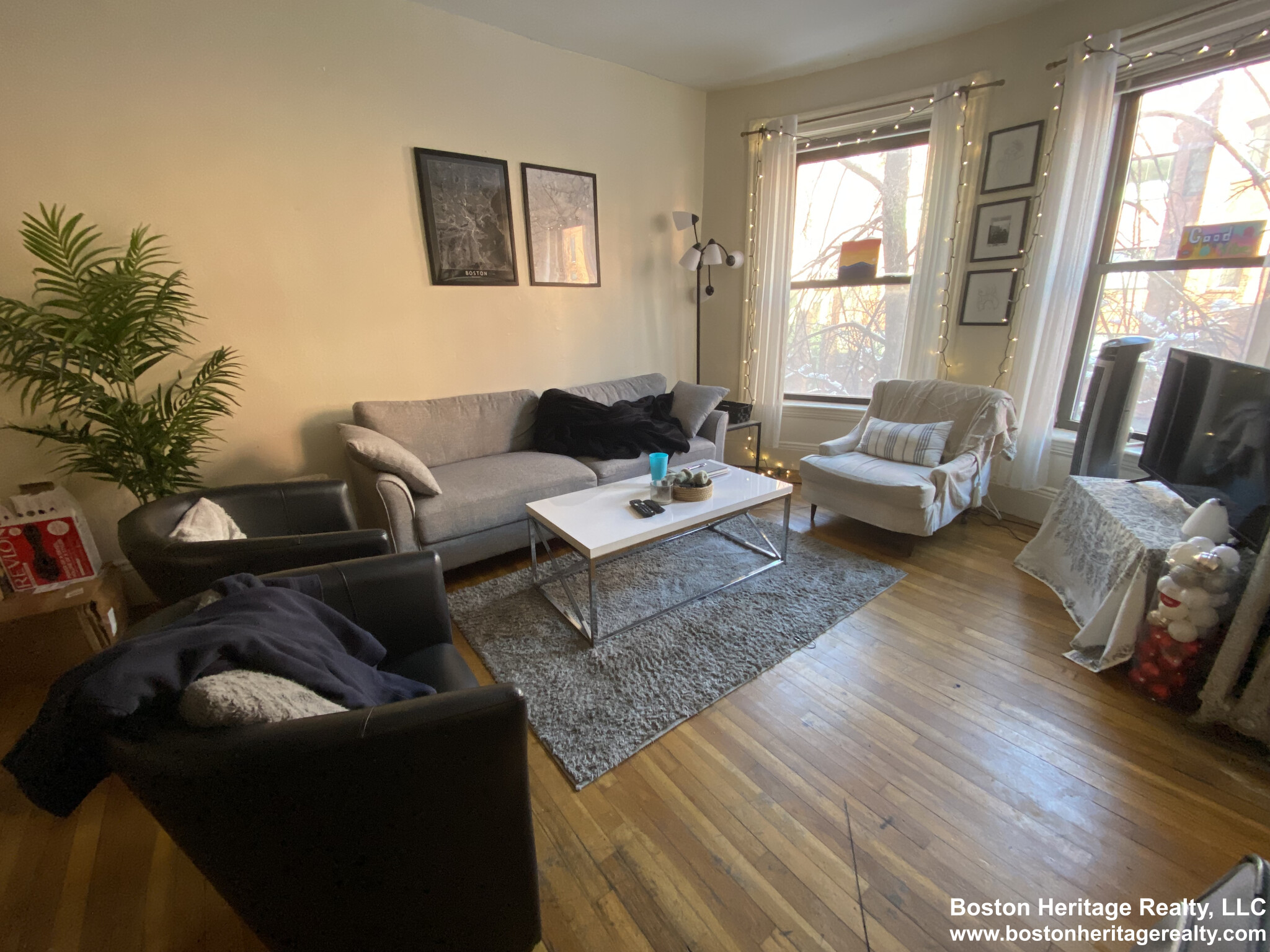 4 bed, 1 bath apartment for rent at 32 Symphony Rd Unit 3, Fenway — photo 1 of 8