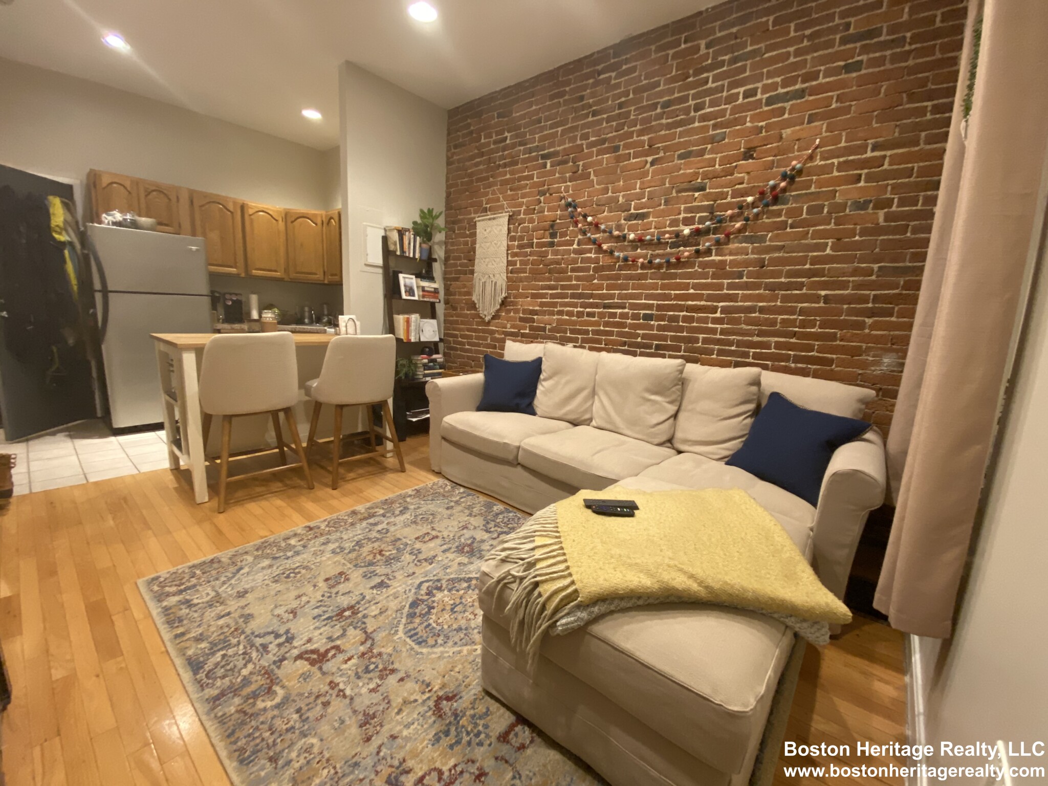 1 bed, 1 bath apartment for rent at 22 Symphony Rd Unit 3, Fenway — photo 4 of 8