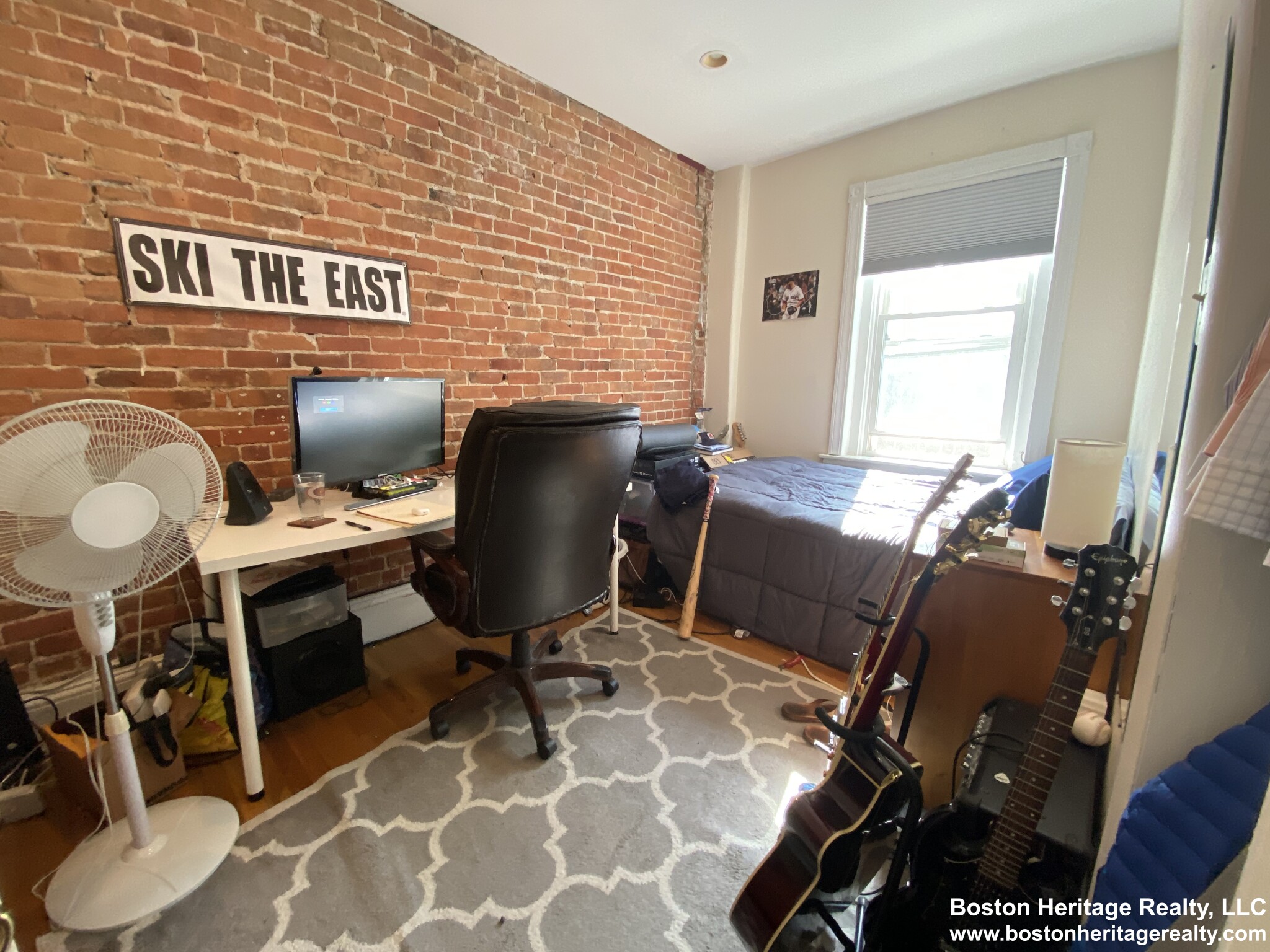 4 bed, 2 bath apartment for rent at 51 Hemenway St Unit 5, Fenway — photo 10 of 16