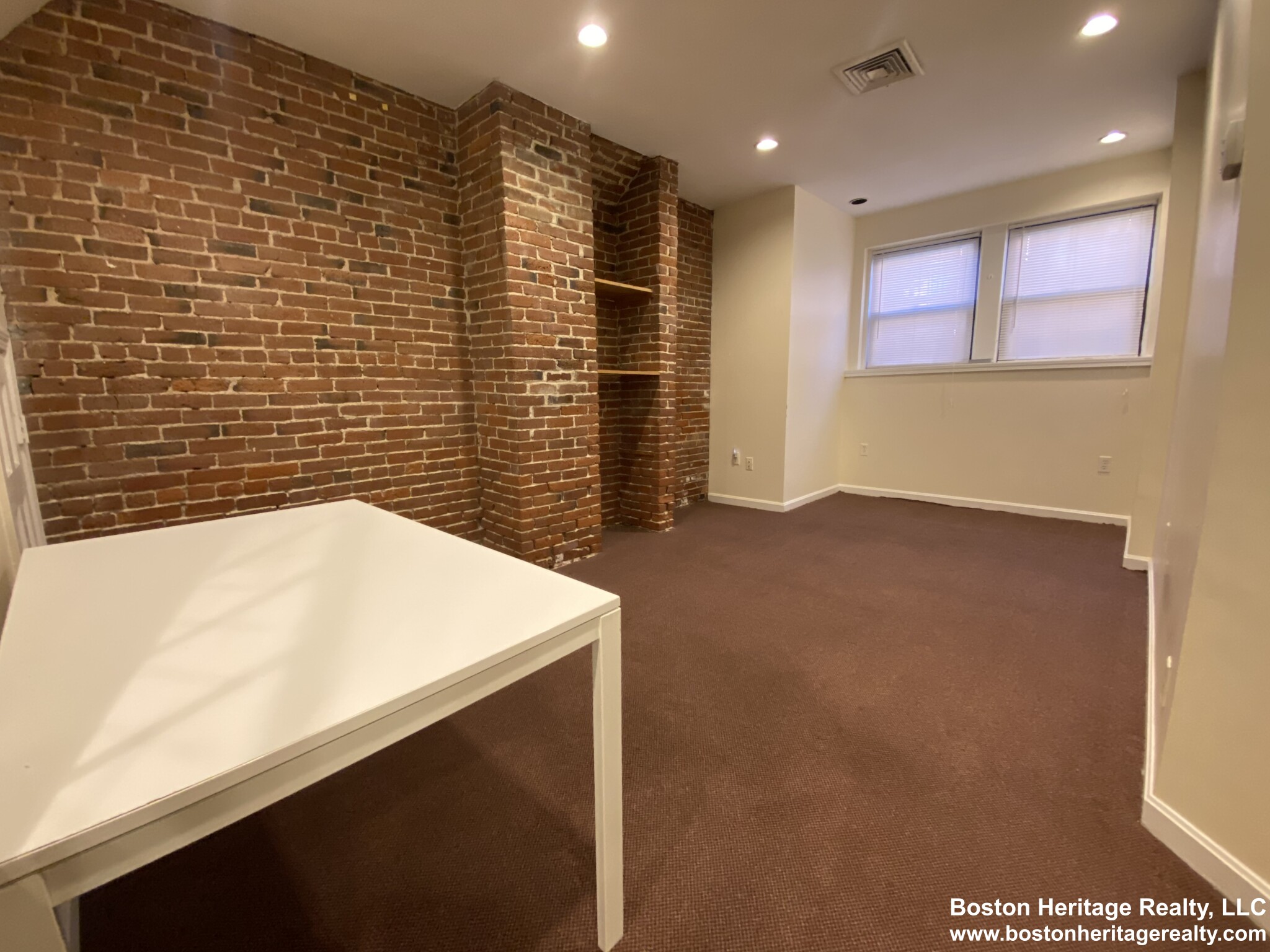 22 Symphony Rd, Fenway