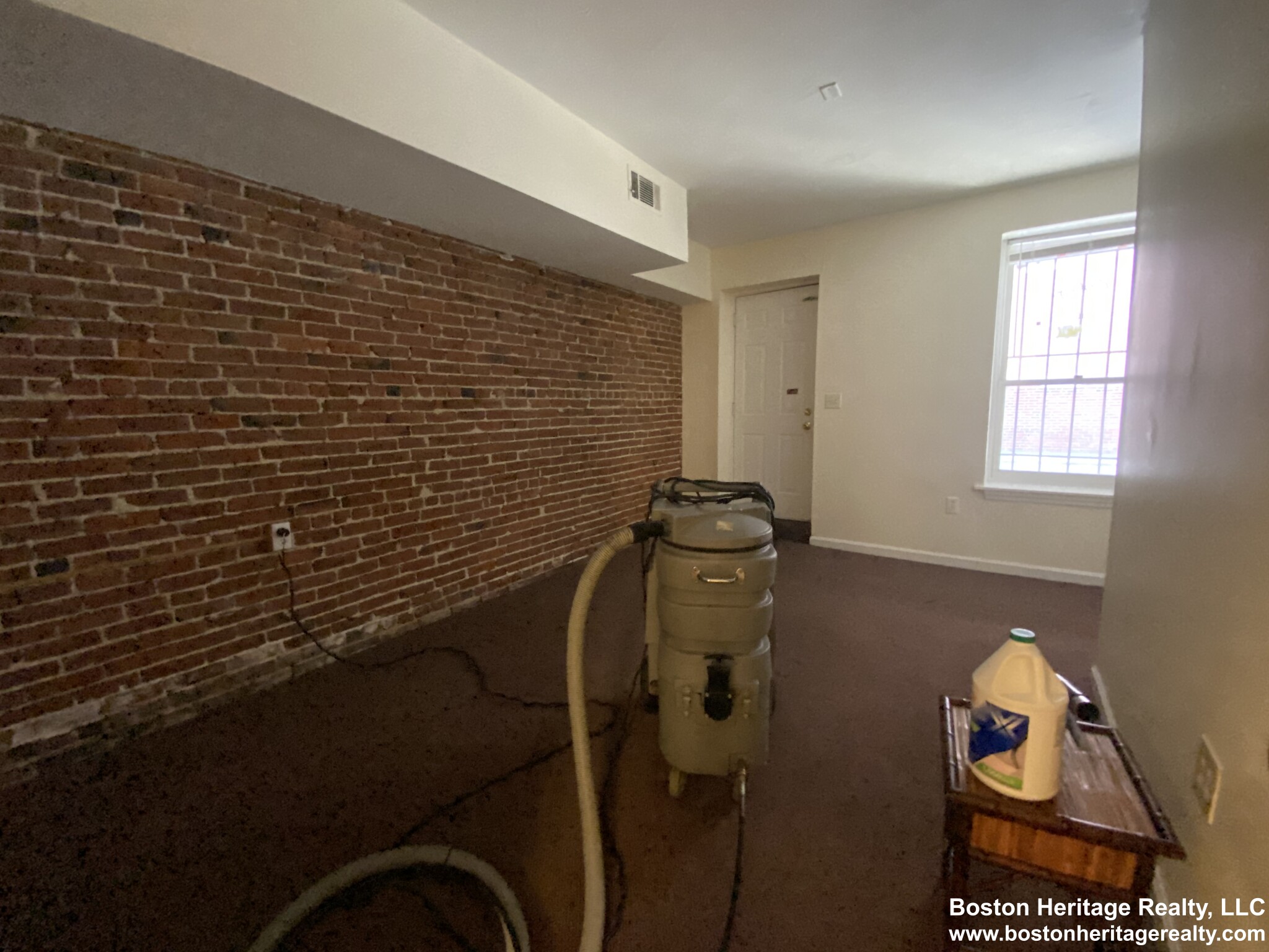 22 Symphony Rd, Fenway