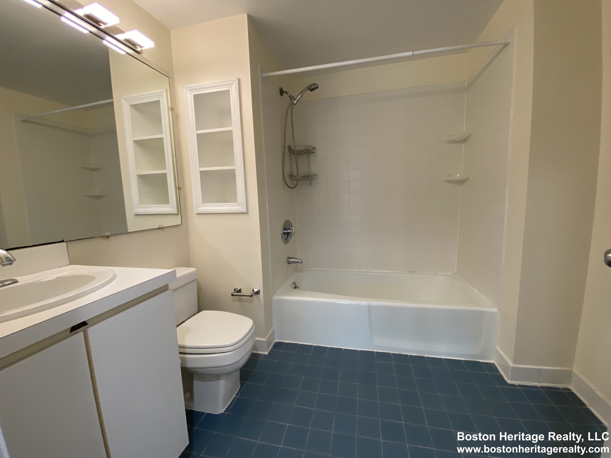 2 Beds, 2 Baths apartment in Boston, Fenway for $3,700