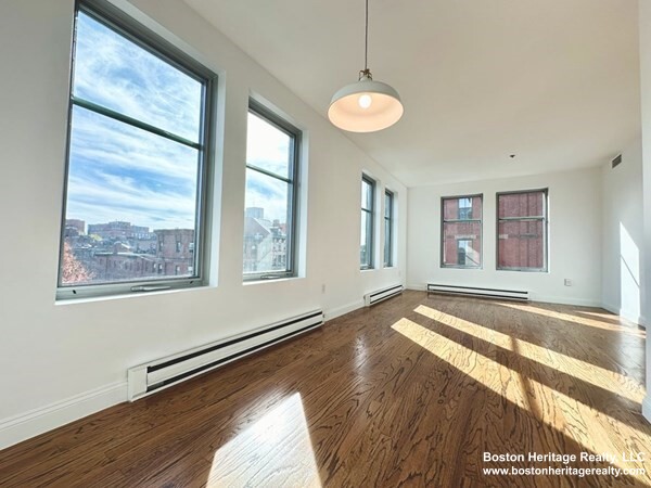 1597 Washington St, South End