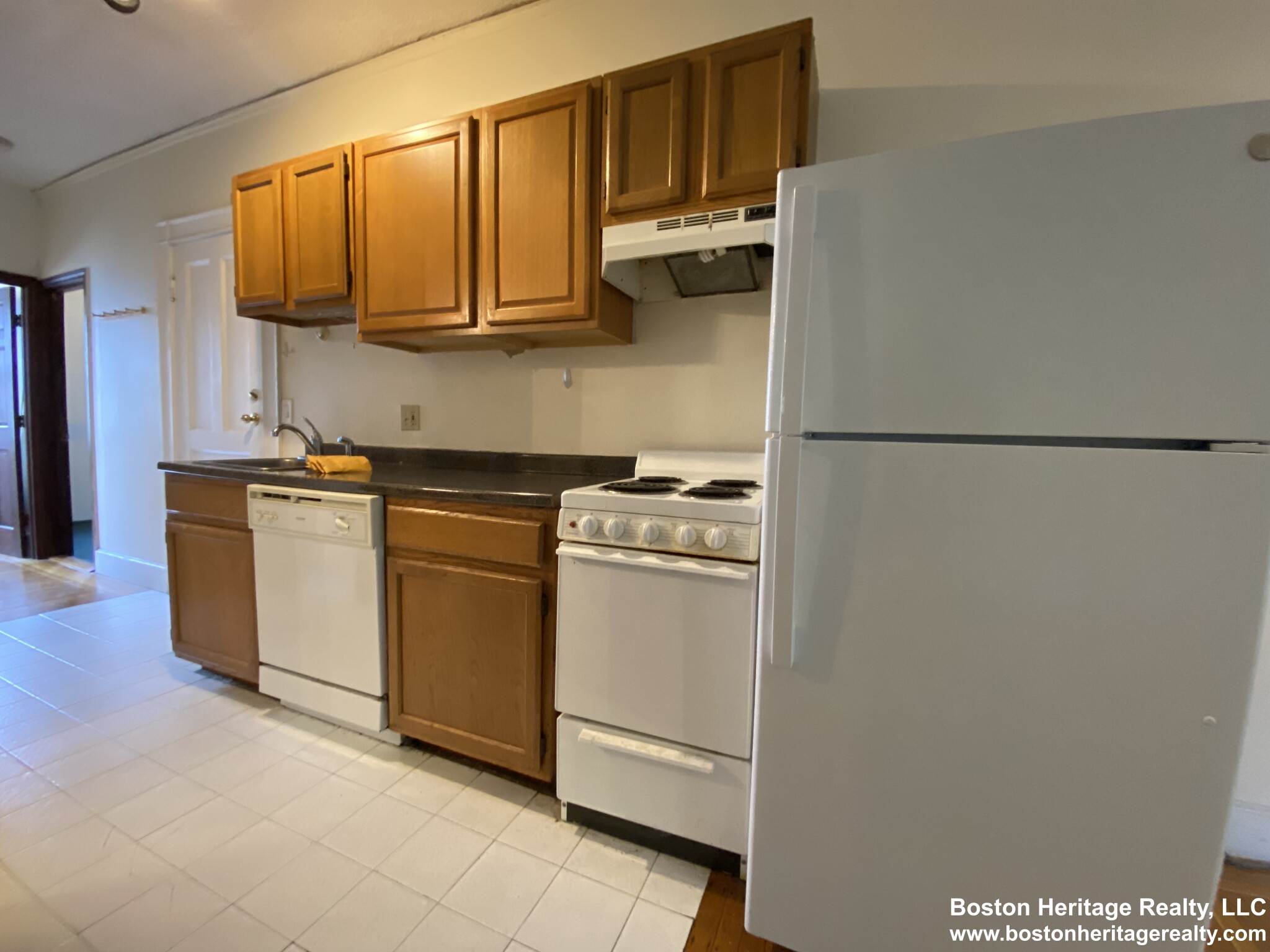 46 Saint Stephen St, Fenway