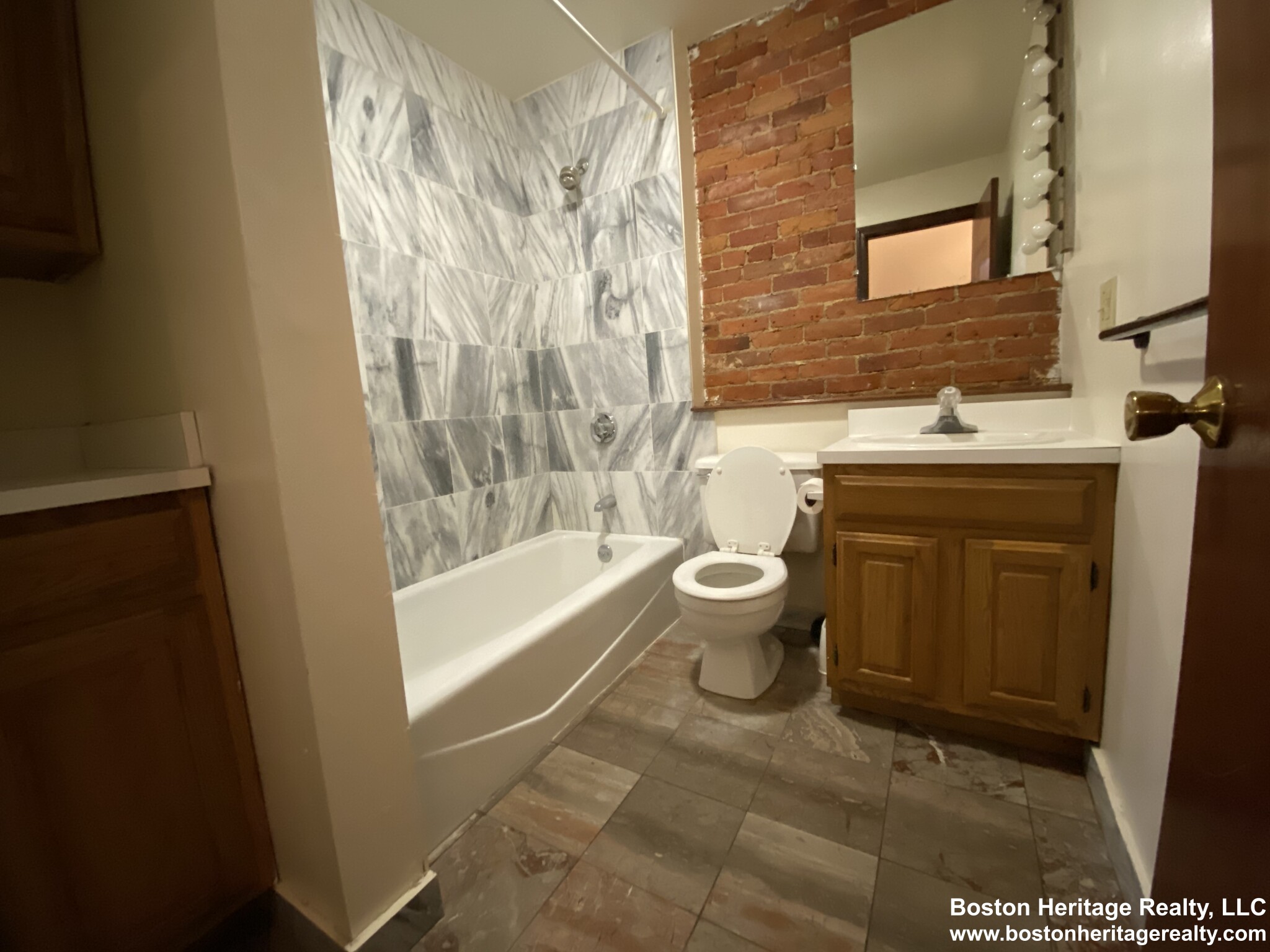 61 Hemenway St, Fenway