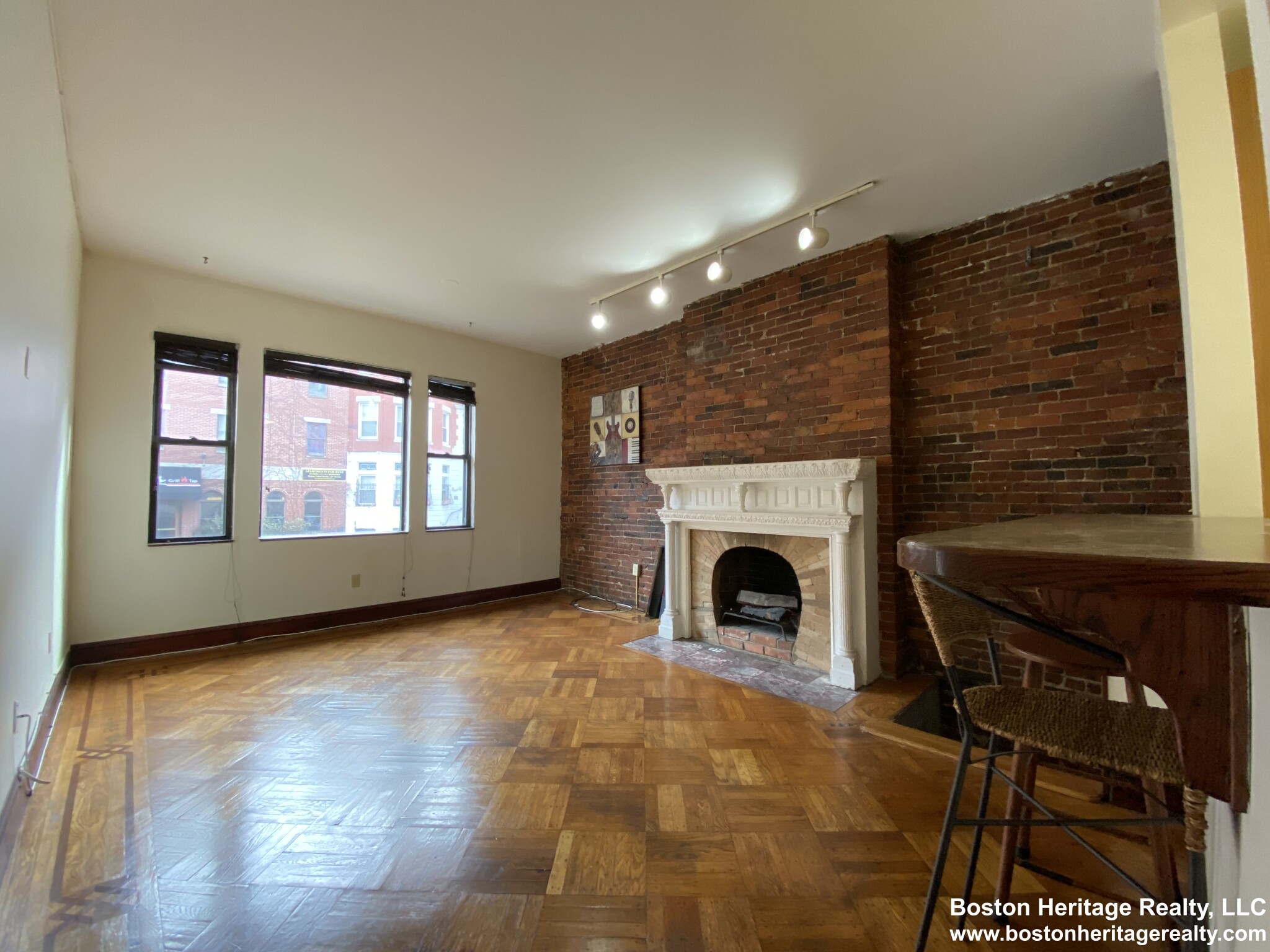 61 Hemenway St, Fenway