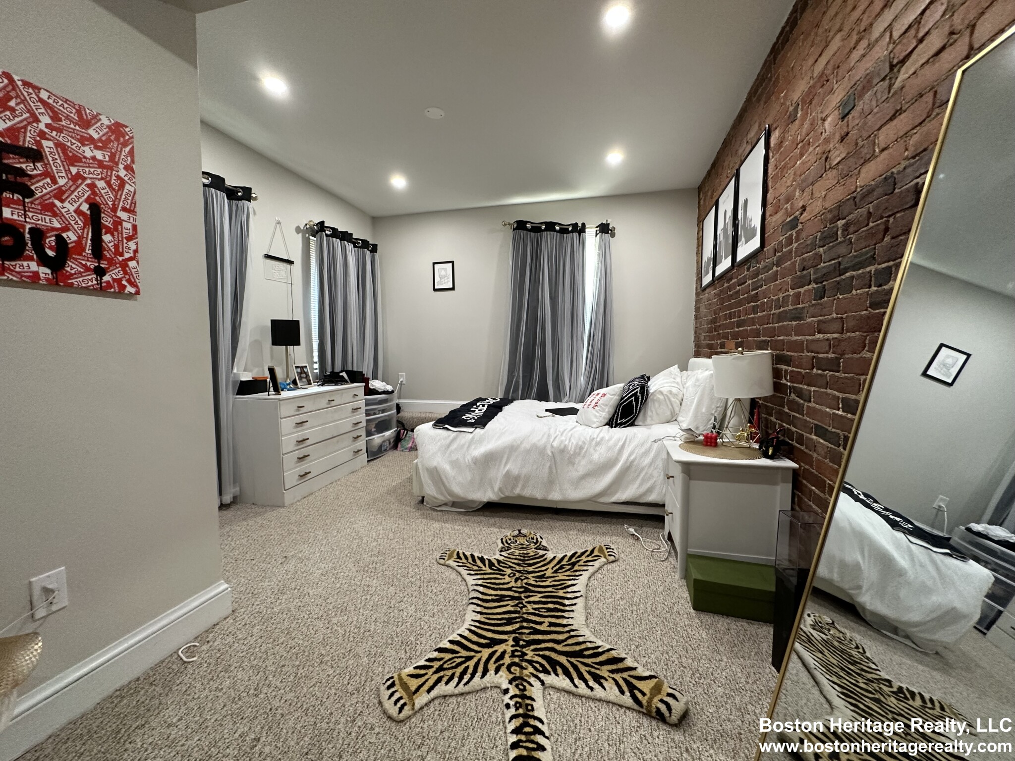 61 Hemenway St, Fenway