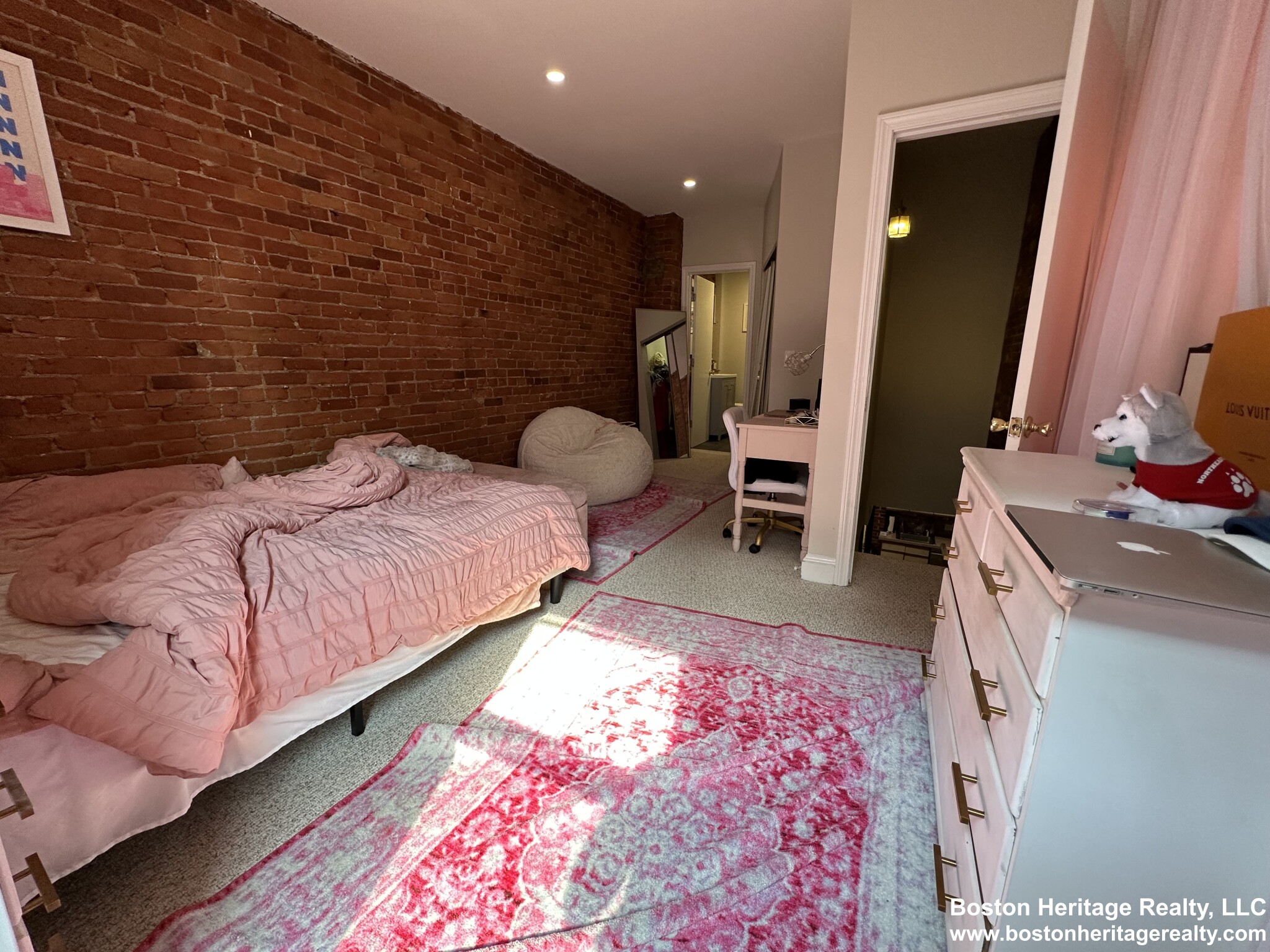 61 Hemenway St, Fenway